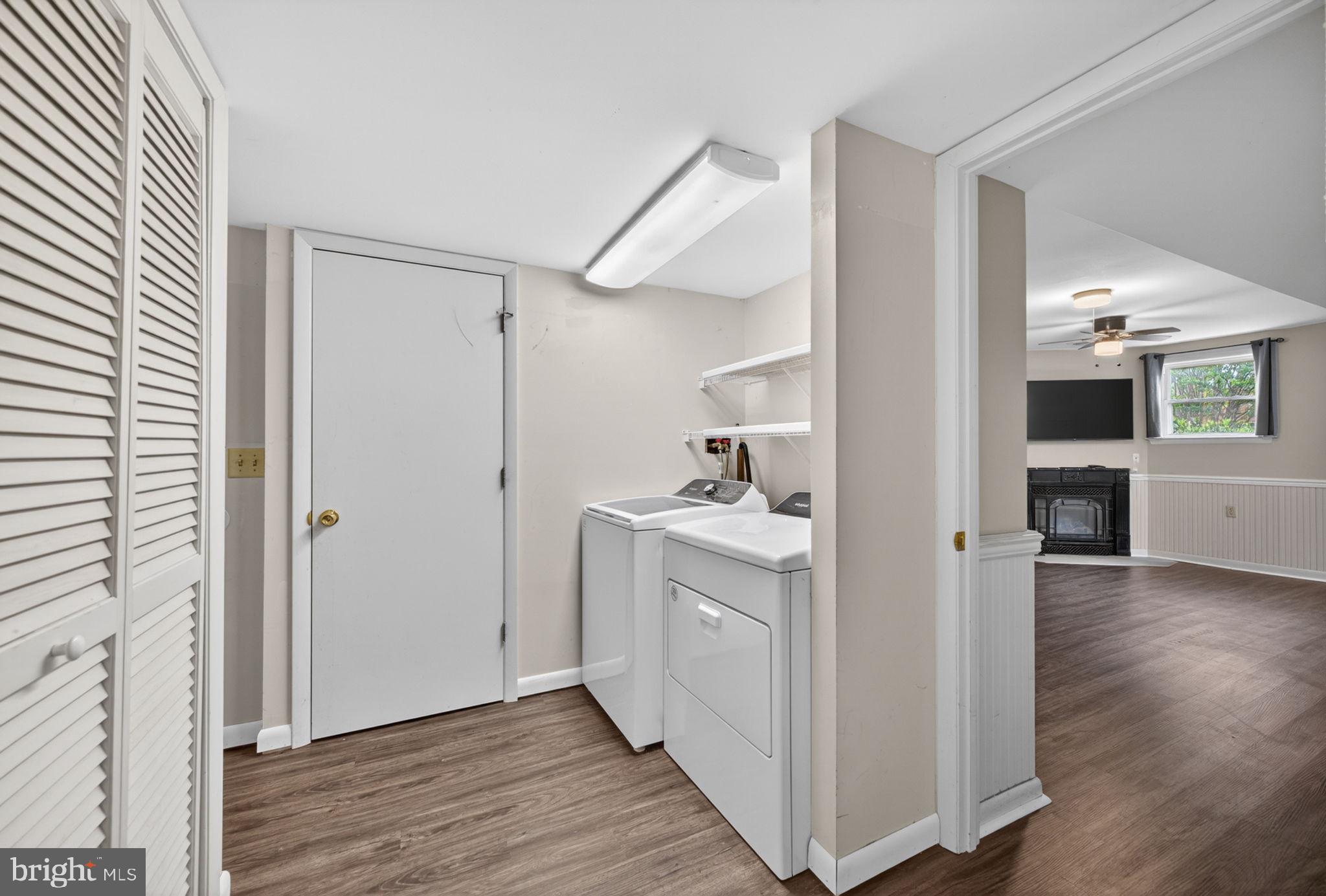 LONG BAR HARBOR - Residential