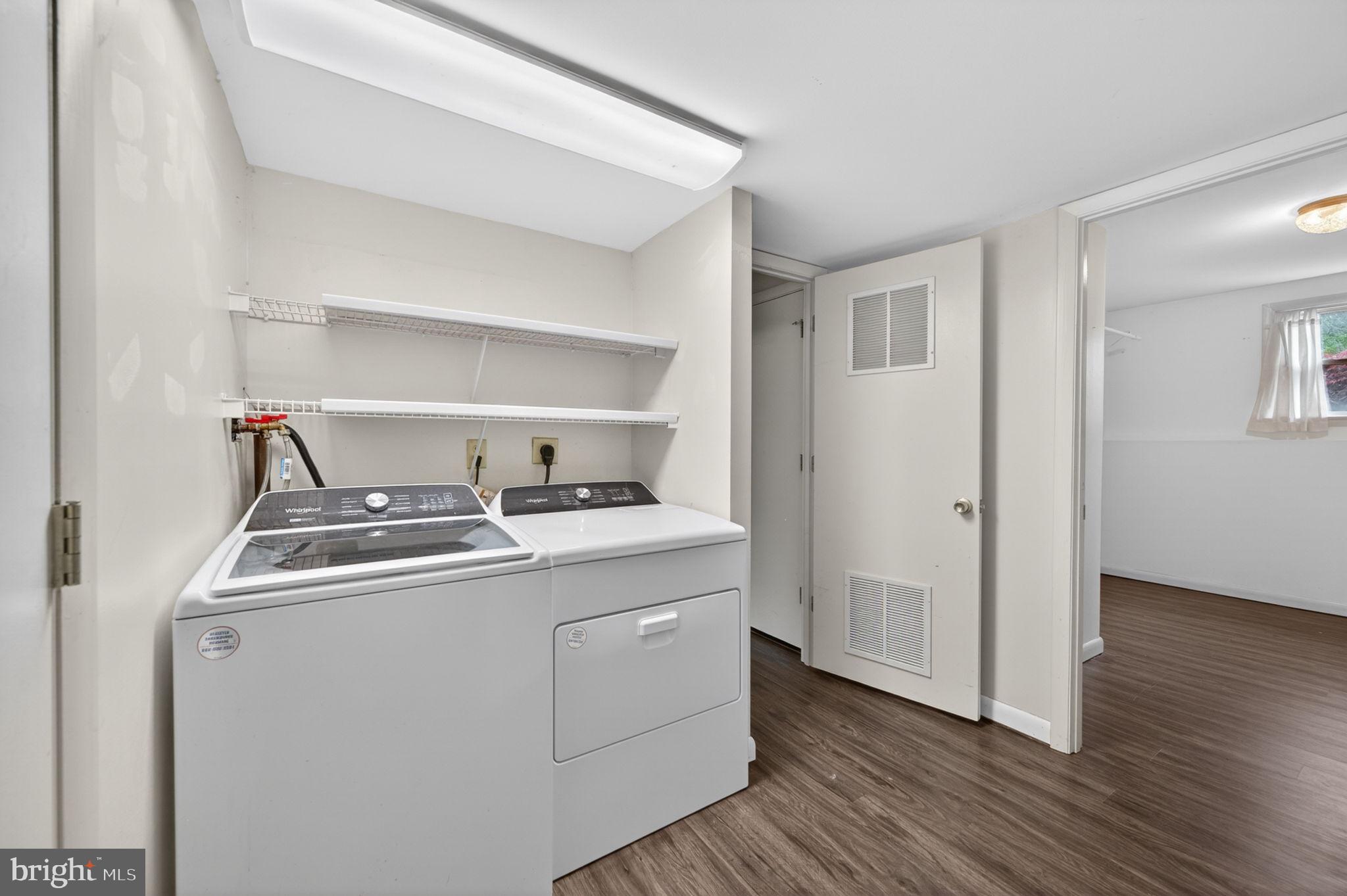 LONG BAR HARBOR - Residential