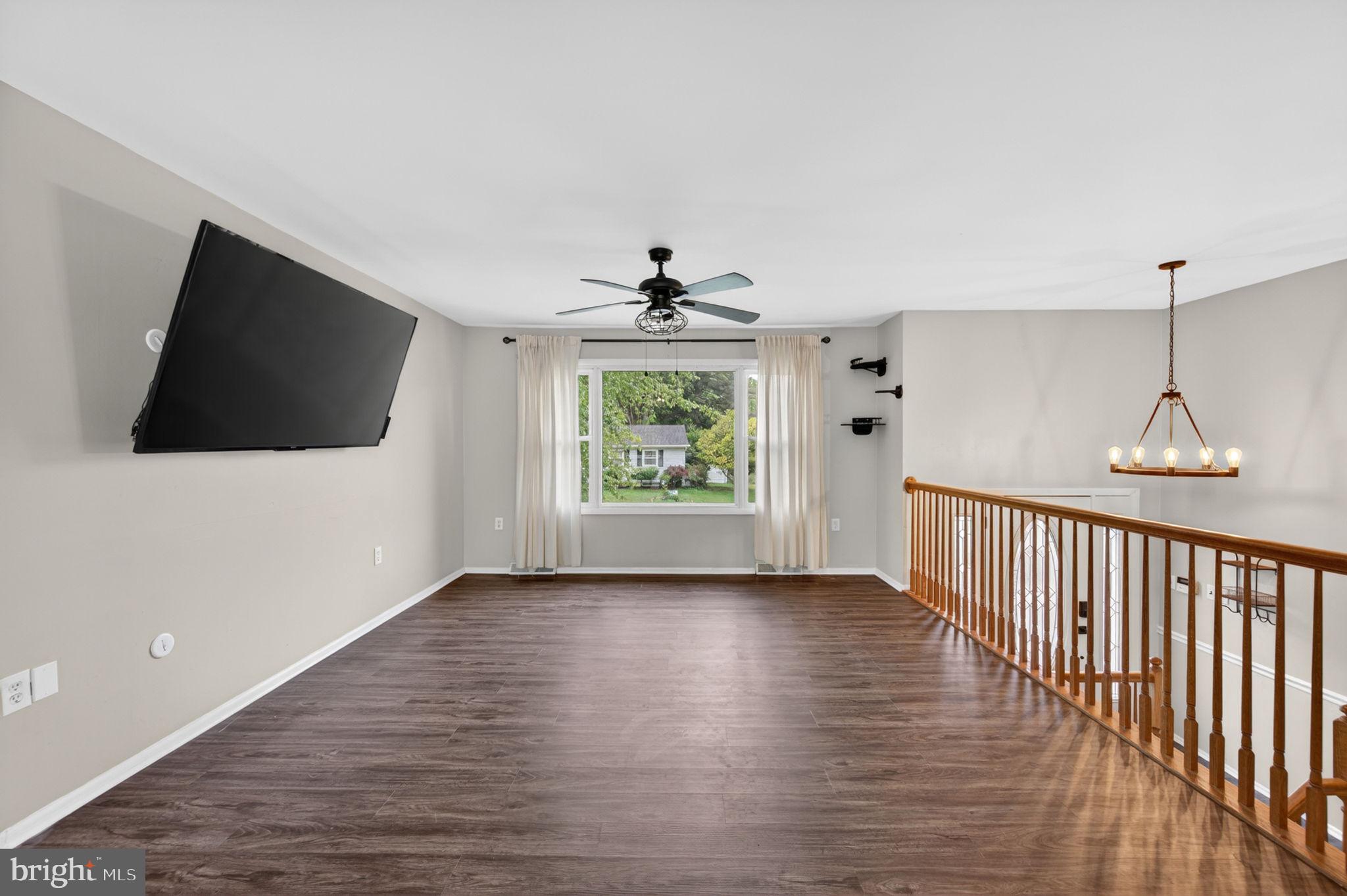 LONG BAR HARBOR - Residential