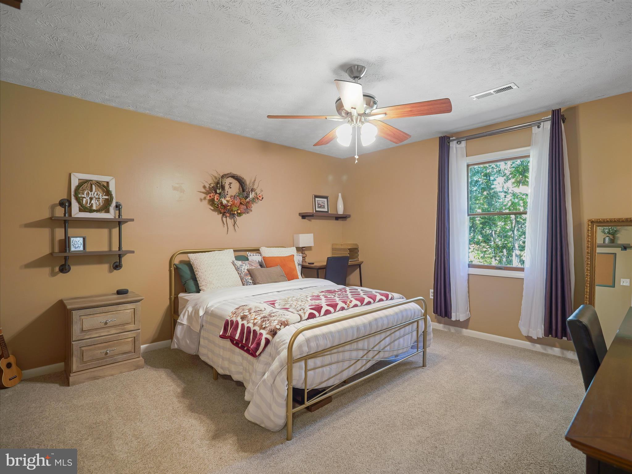 WEIGHSIDE - Residential