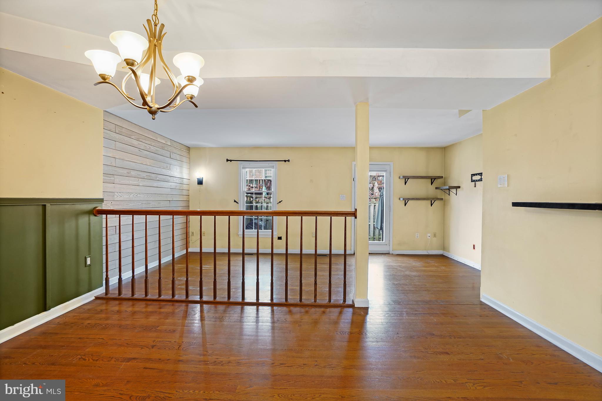 WATERSIDE - Residential