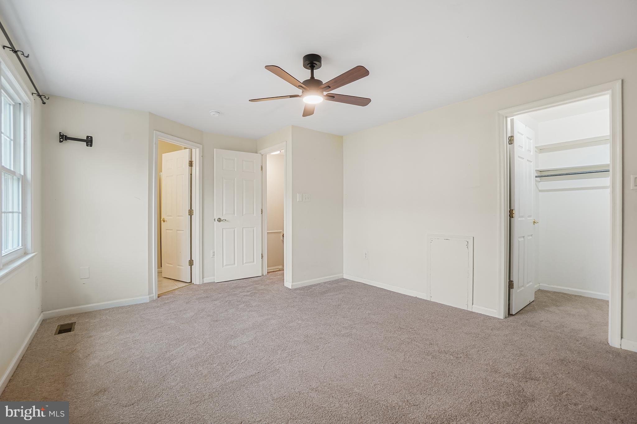 WATERSIDE - Residential