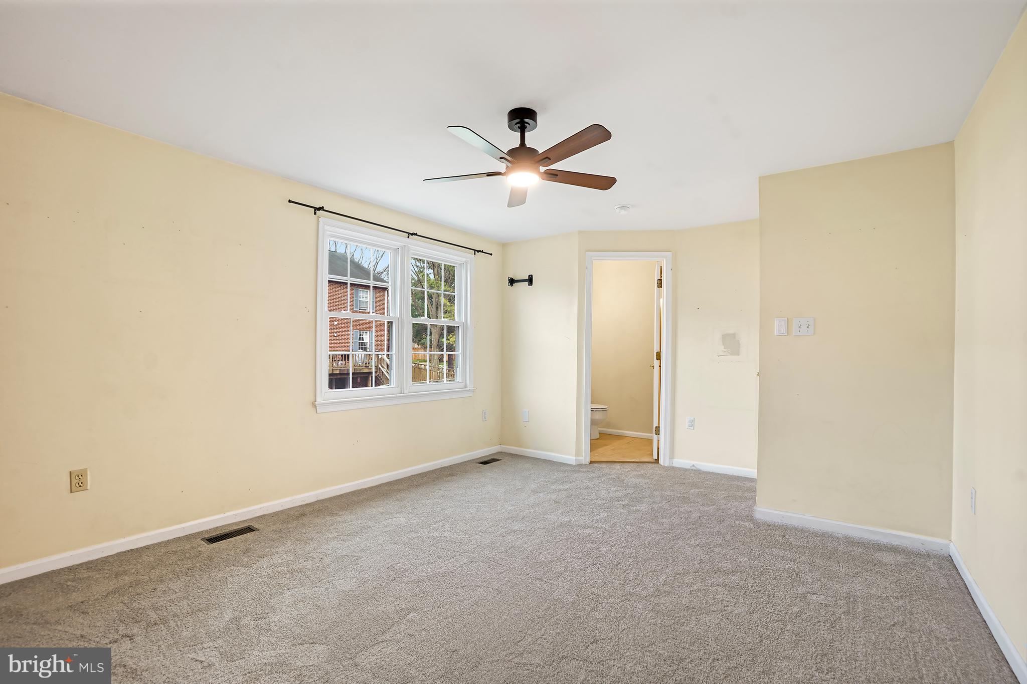 WATERSIDE - Residential