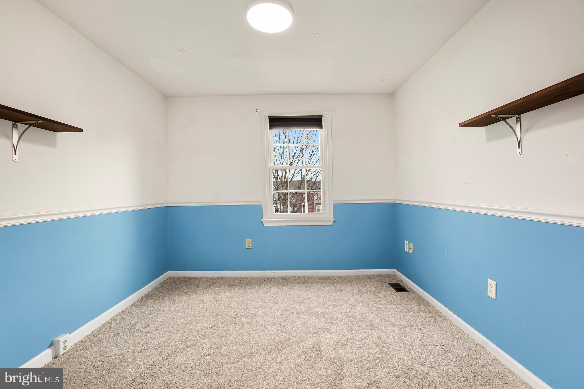 WATERSIDE - Residential