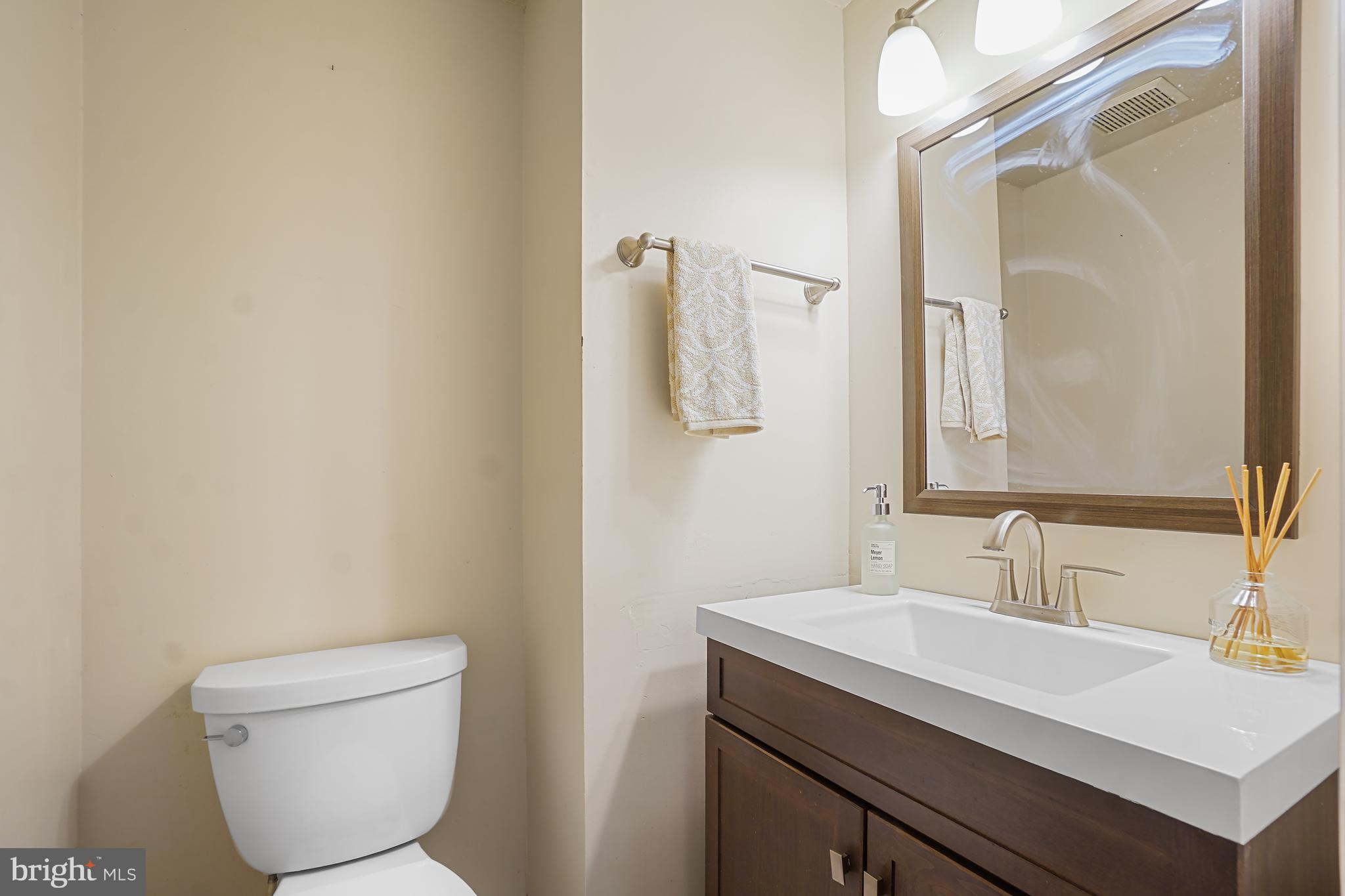 WATERSIDE - Residential