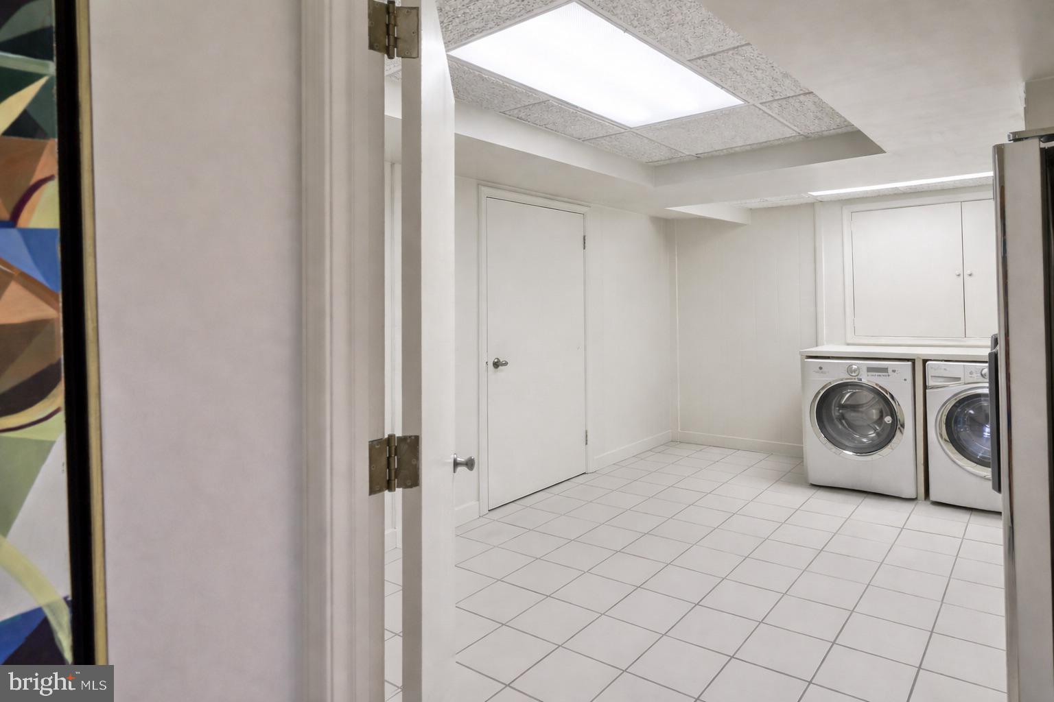 BRYN MAWR - Residential