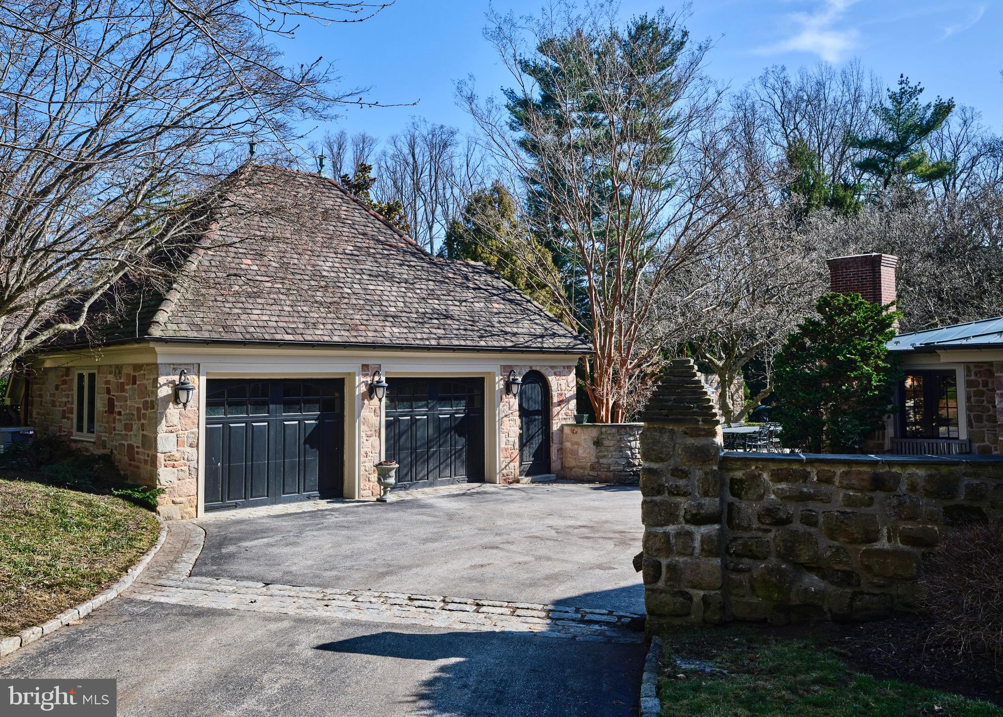 BRYN MAWR - Residential