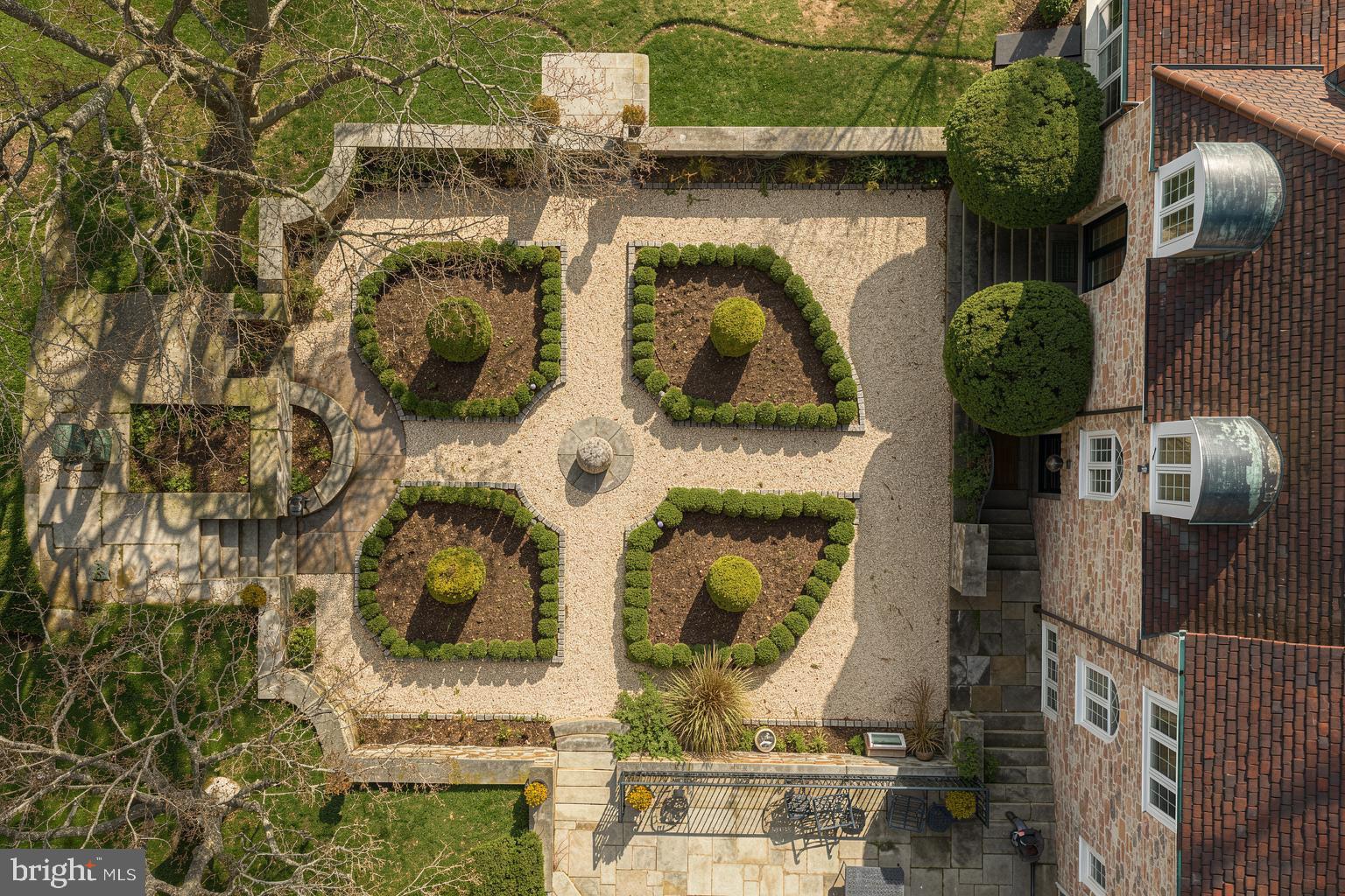 BRYN MAWR - Residential