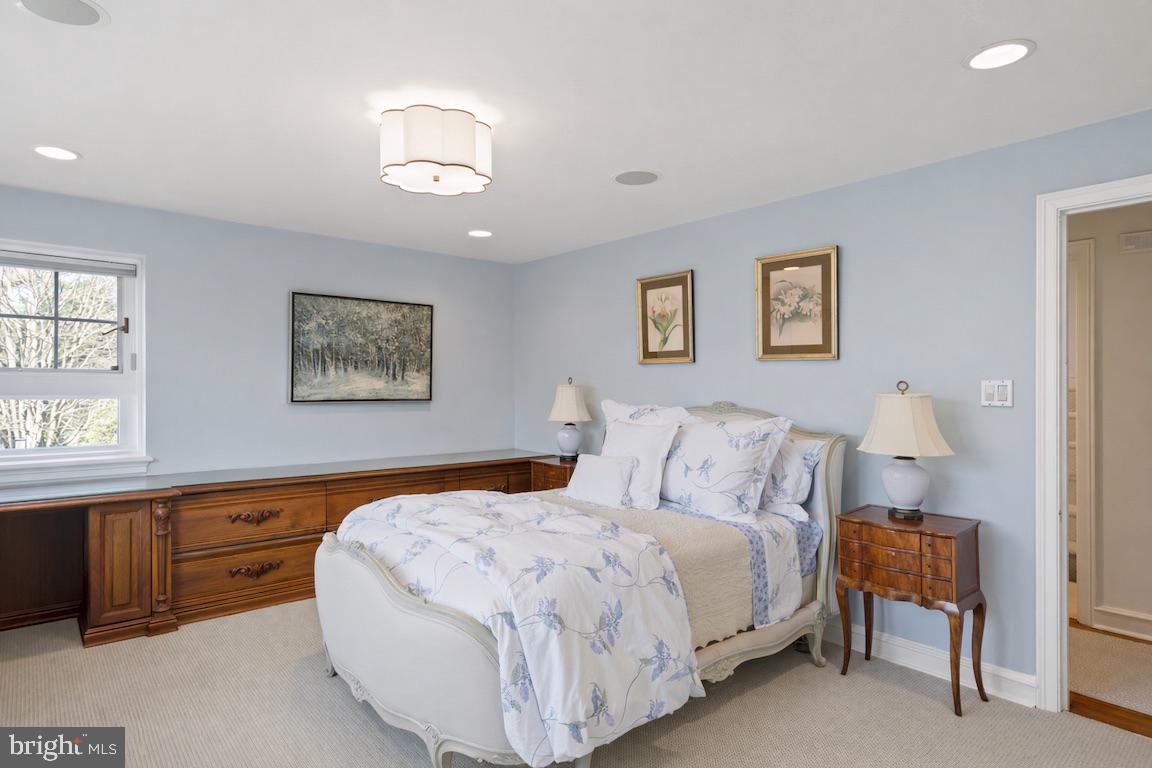 BRYN MAWR - Residential