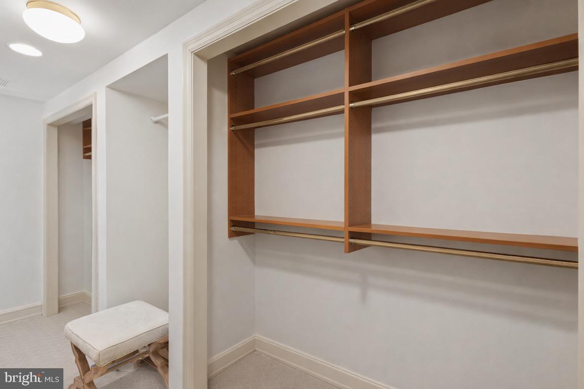 BRYN MAWR - Residential