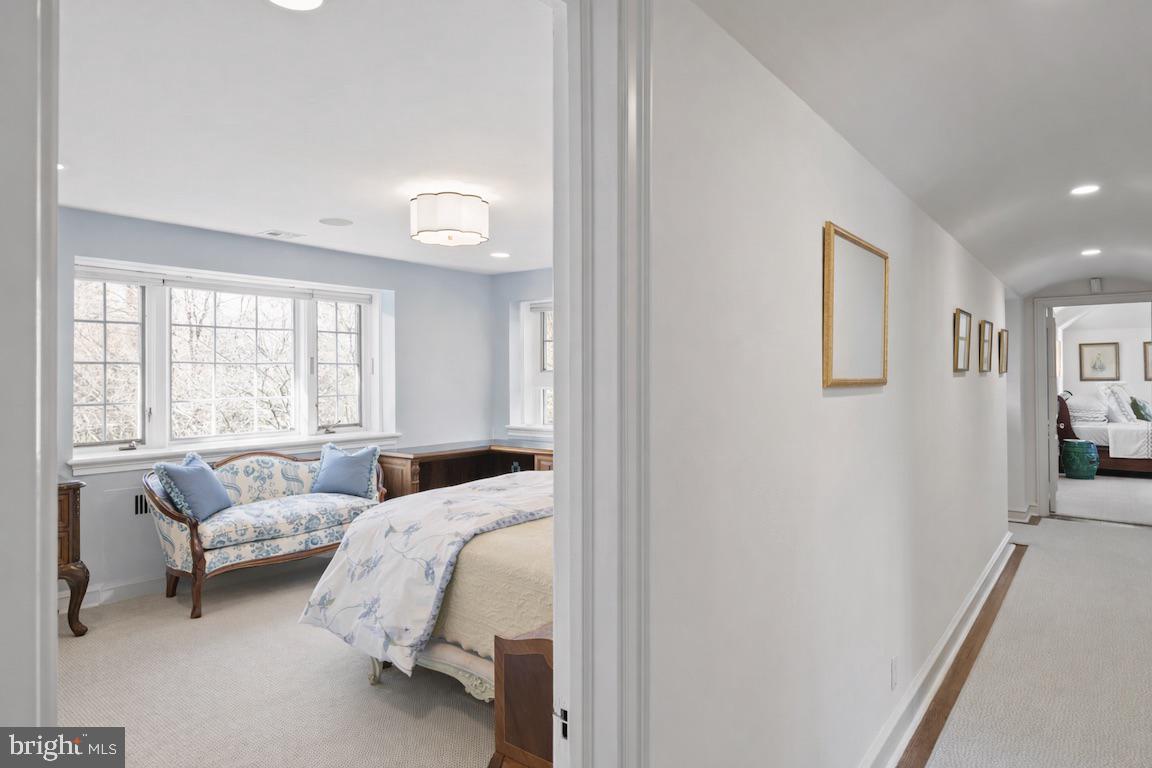 BRYN MAWR - Residential