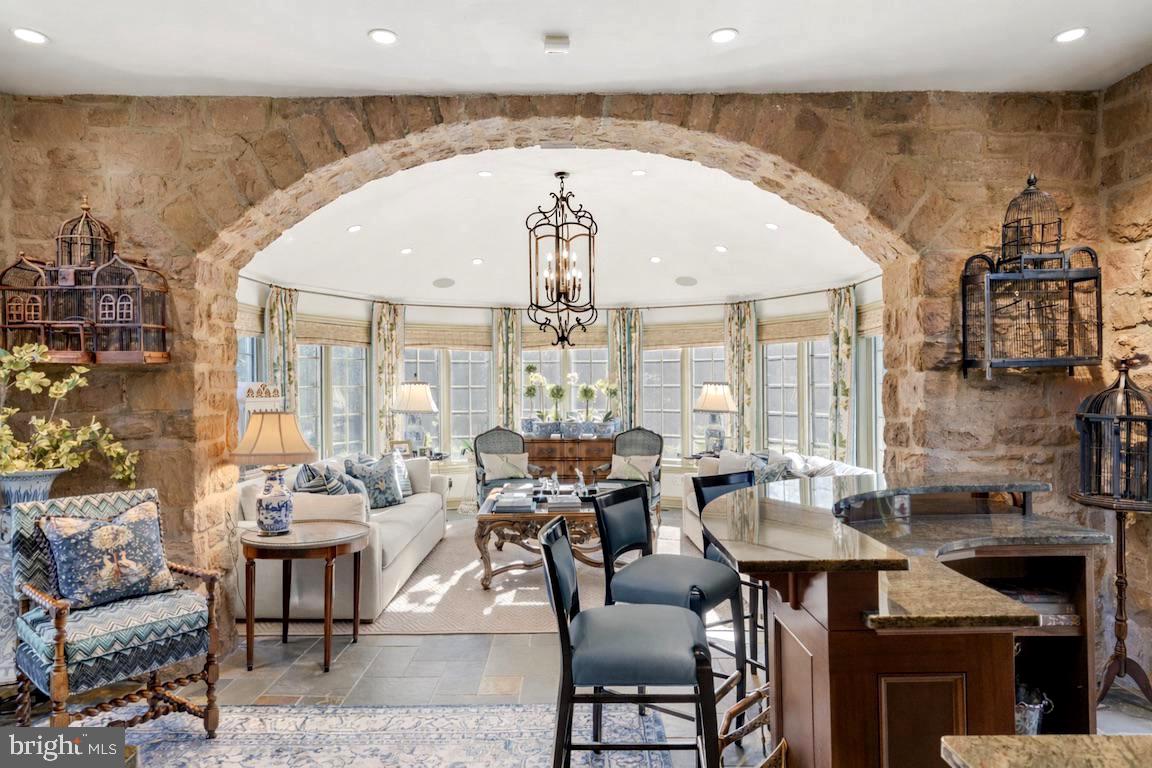 BRYN MAWR - Residential