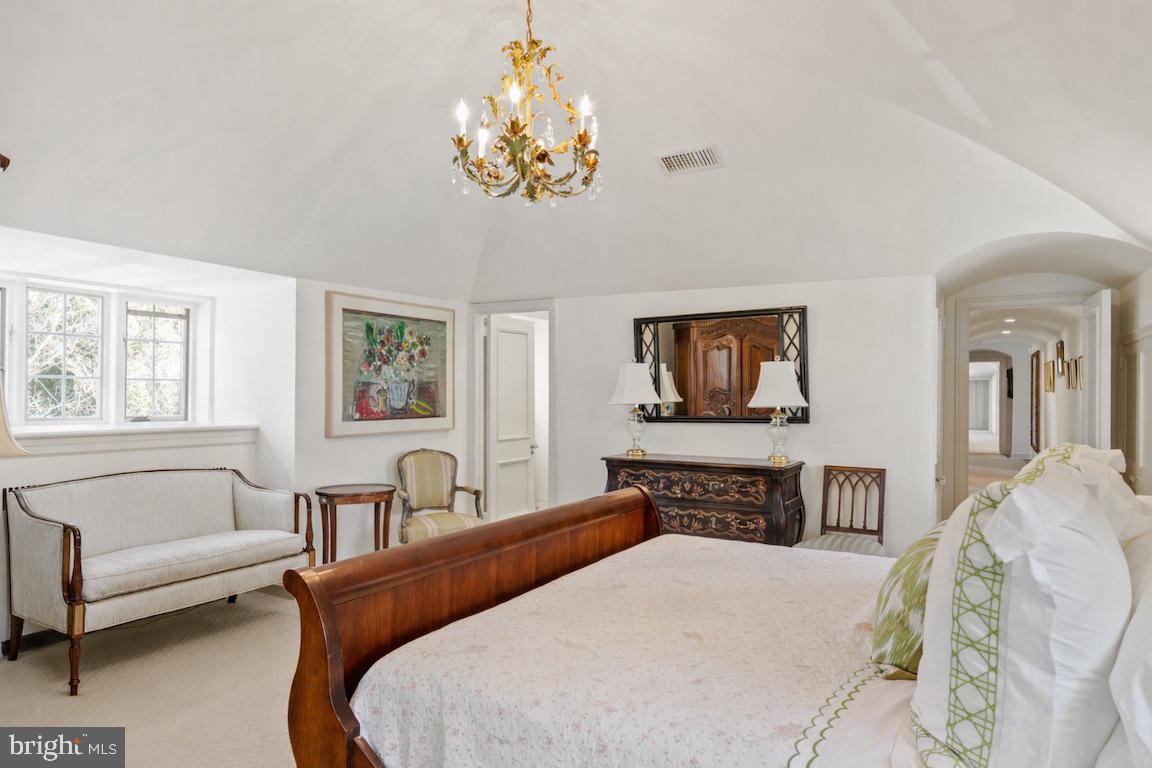 BRYN MAWR - Residential