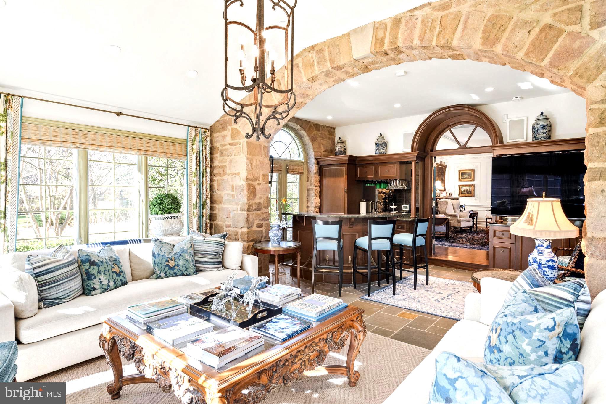 BRYN MAWR - Residential