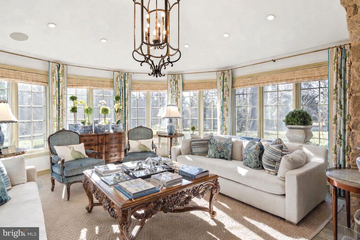 BRYN MAWR - Residential