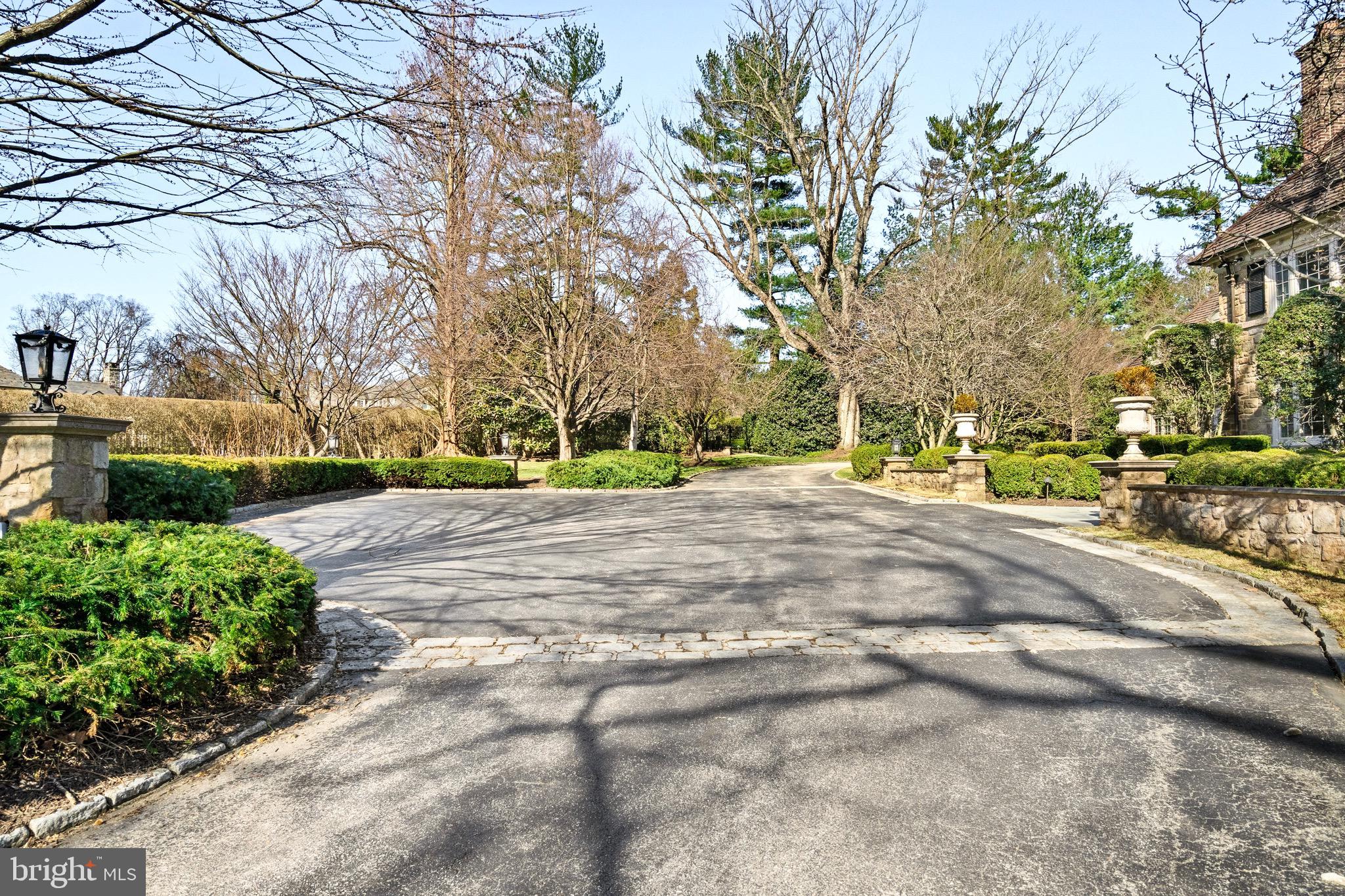 BRYN MAWR - Residential