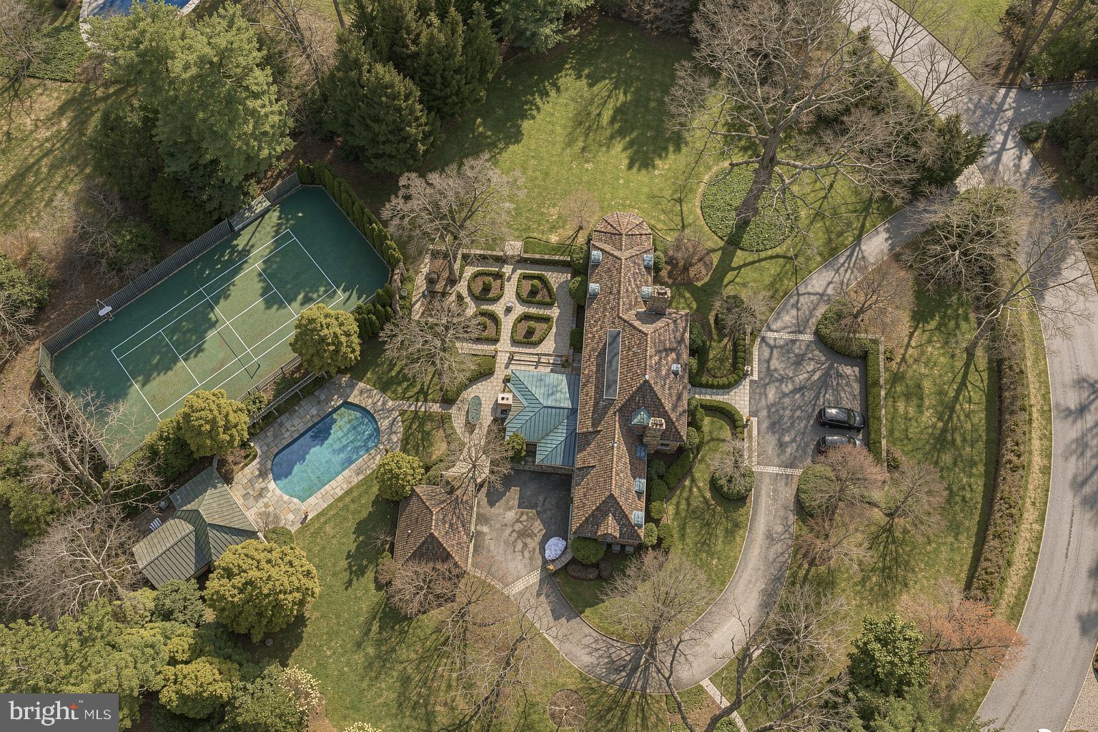 BRYN MAWR - Residential