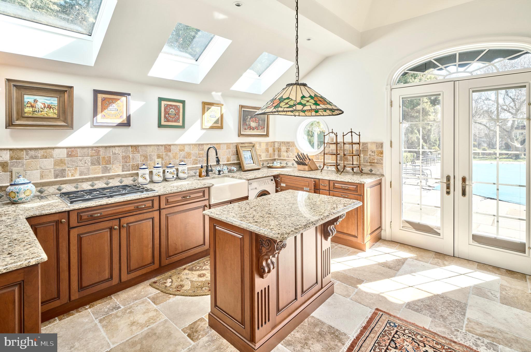 BRYN MAWR - Residential