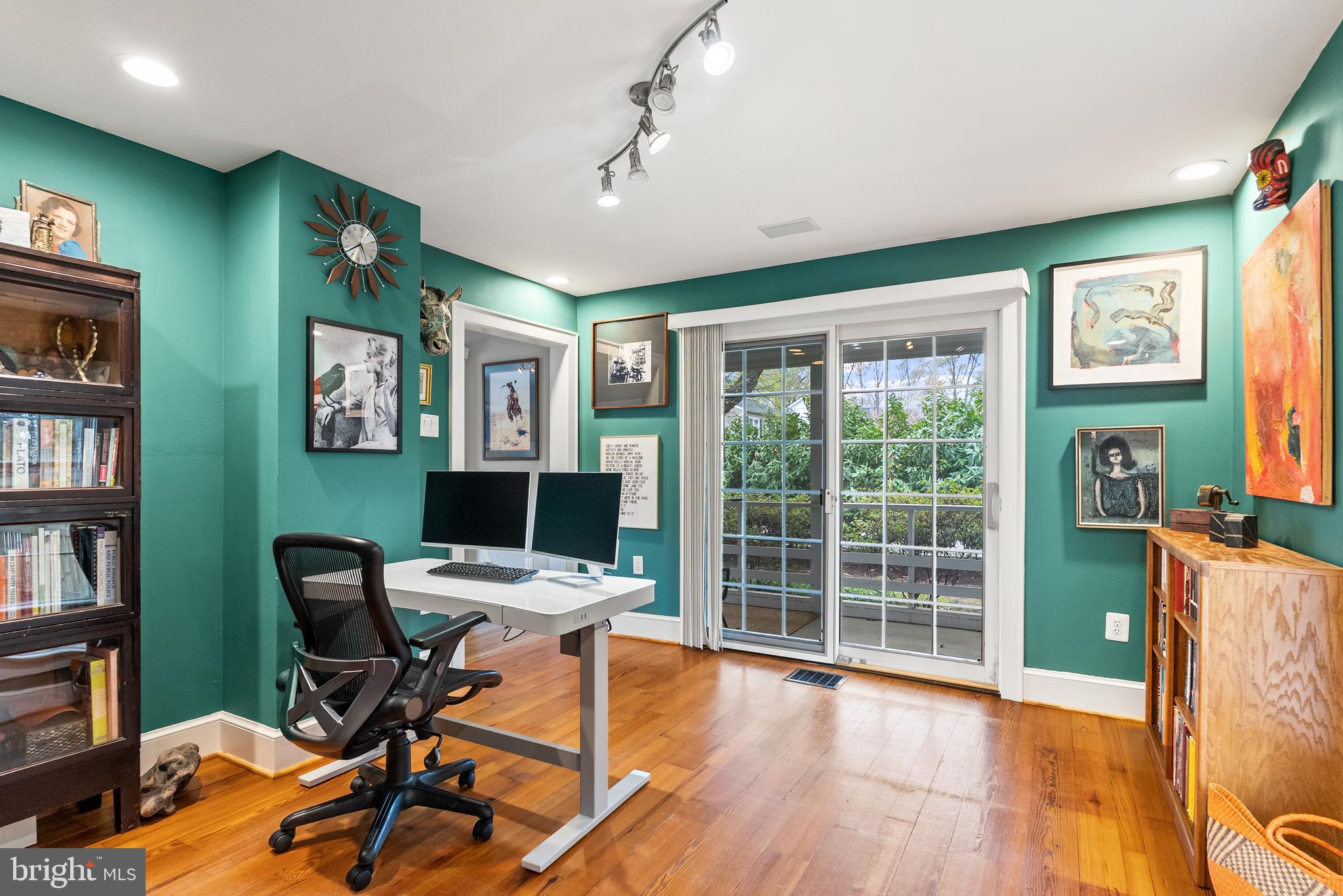 HUNTERS STATION - Residential