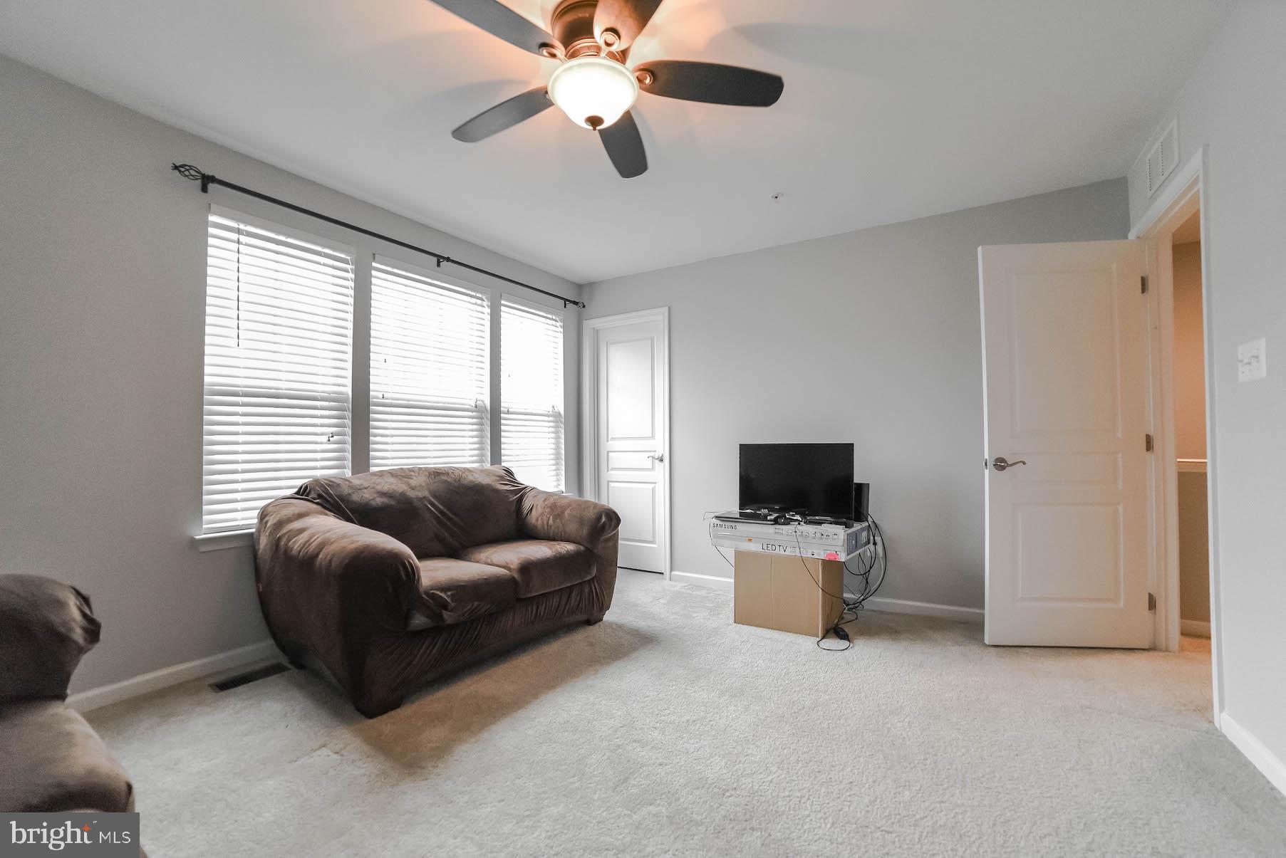 EVERGREEN PARK AT WILDEWOOD - Residential Lease