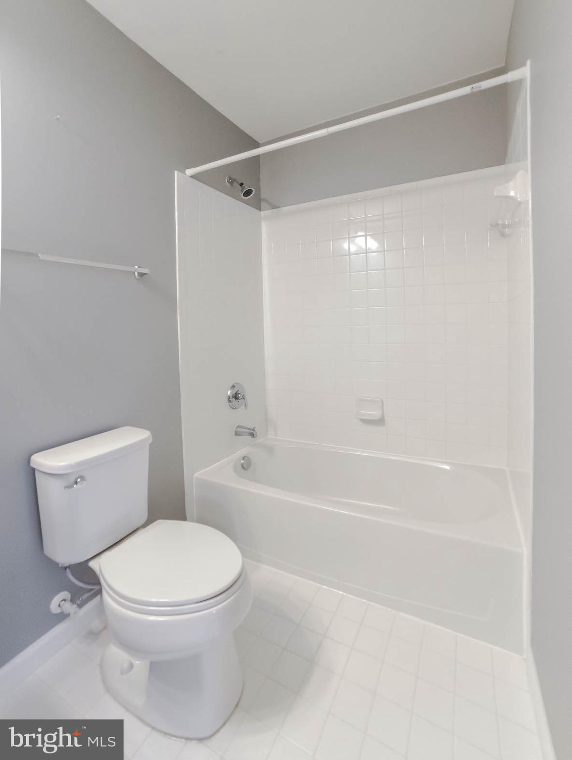 EVERGREEN PARK AT WILDEWOOD - Residential Lease