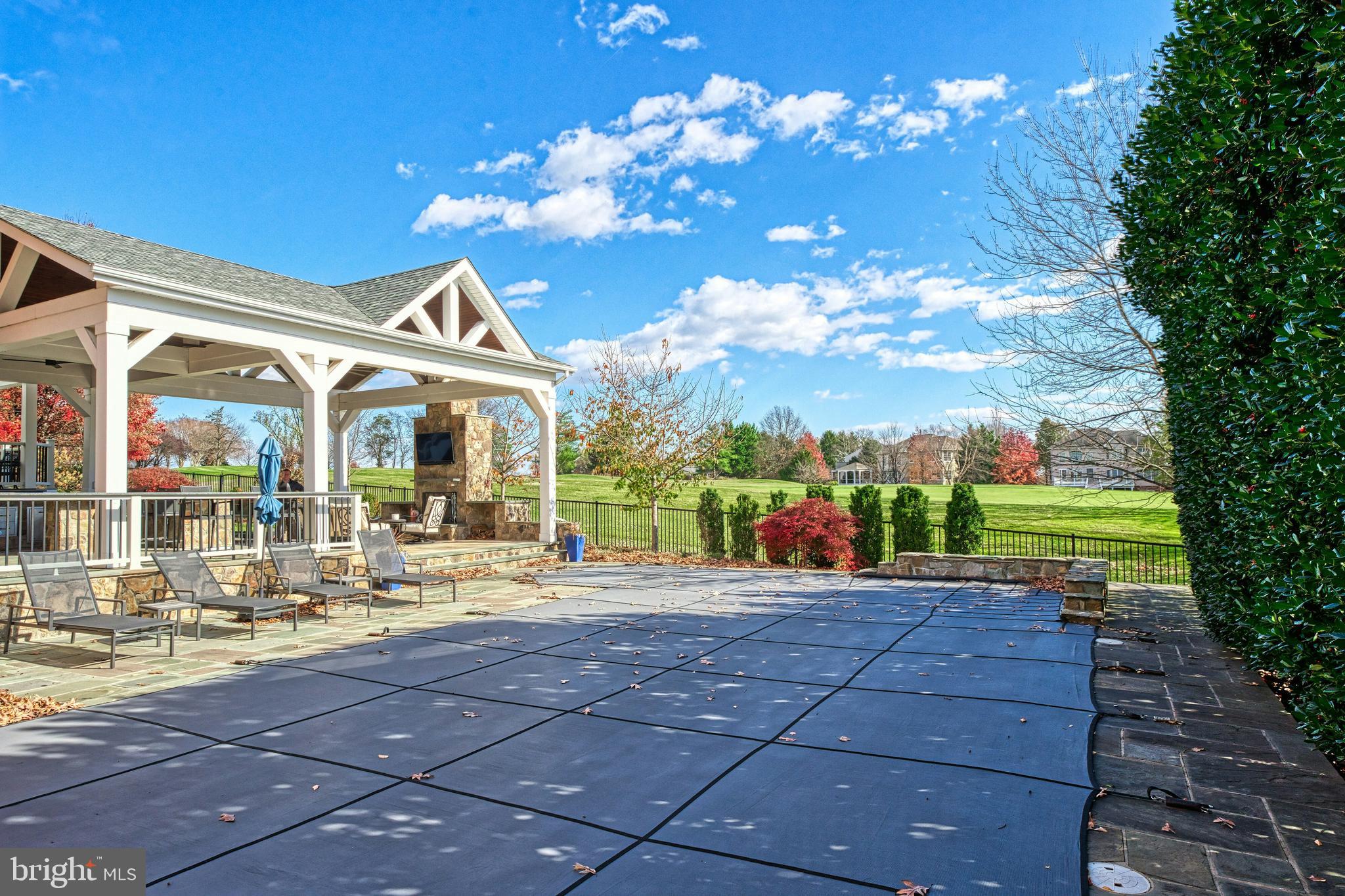 BELMONT COUNTRY CLUB - Residential