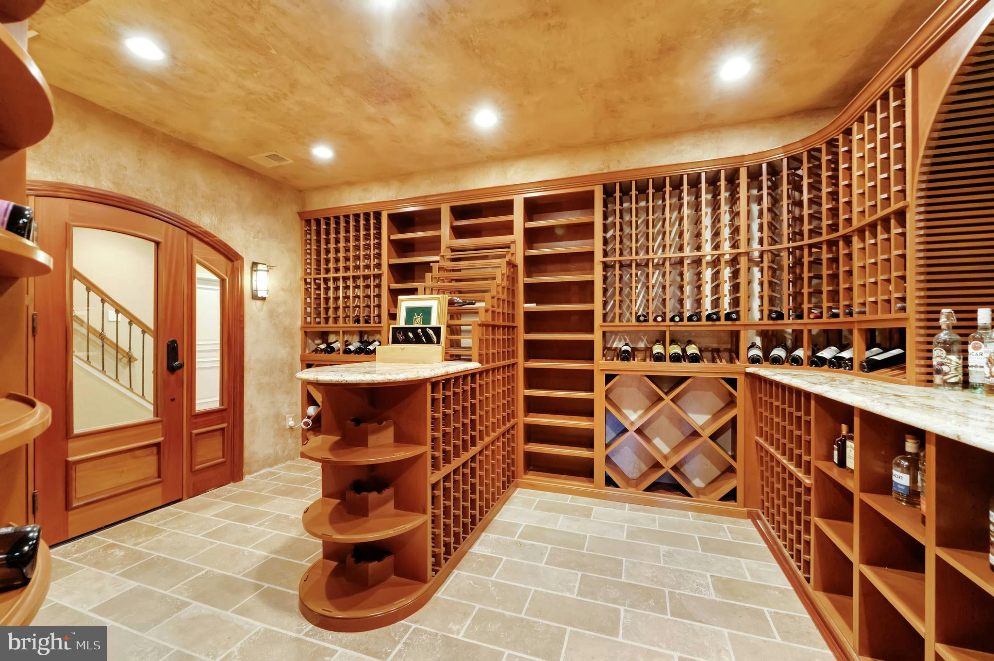 BELMONT COUNTRY CLUB - Residential