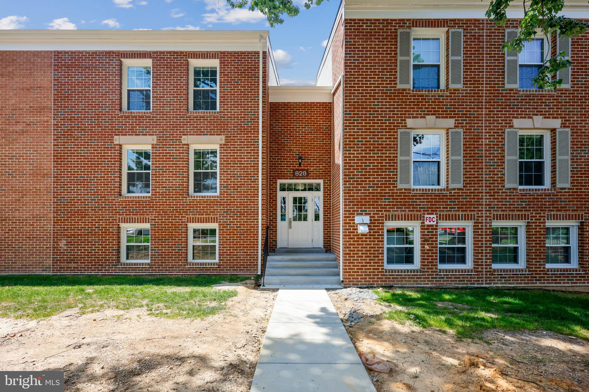 Welcome to newly built 828 Quince Orchard Blvd #101!
Don’t miss this beautifully 1-bedroom, 1-bath condo in the heart of Gaithersburg. This move-in ready unit features stylish LVP flooring throughout, brand-new appliances, a fully updated kitchen and bath, and a brand-new HVAC system for year-round comfort.
The community offers fantastic amenities including a swimming pool, a clubhouse available for private gatherings, and tennis courts for recreation. Best of all, all utilities: gas, electric, and water are included, making this home as practical as it is beautiful.
Don’t miss this rare chance to own a fully renovated condo offering modern finishes, unbeatable convenience, and incredible value!