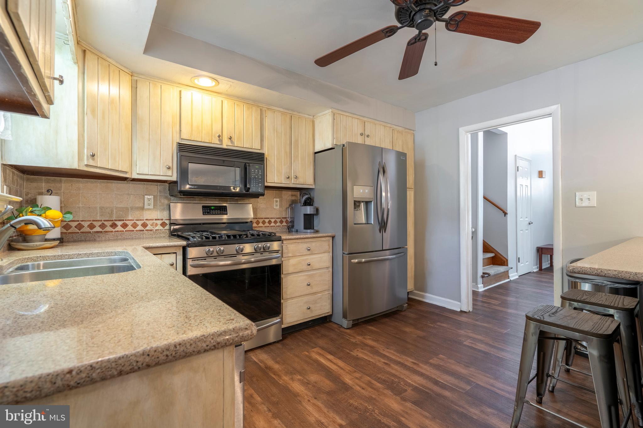 CHURCHVILLE MANOR - Residential