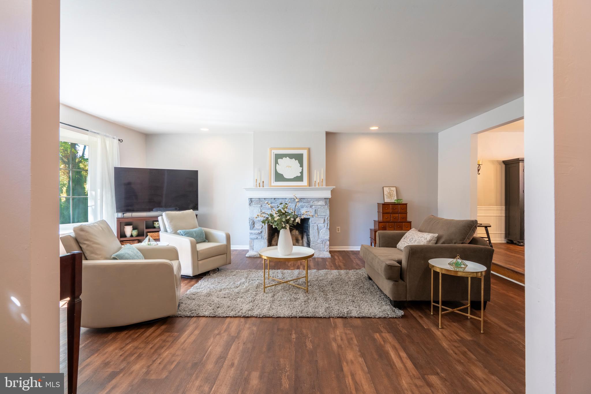 CHURCHVILLE MANOR - Residential