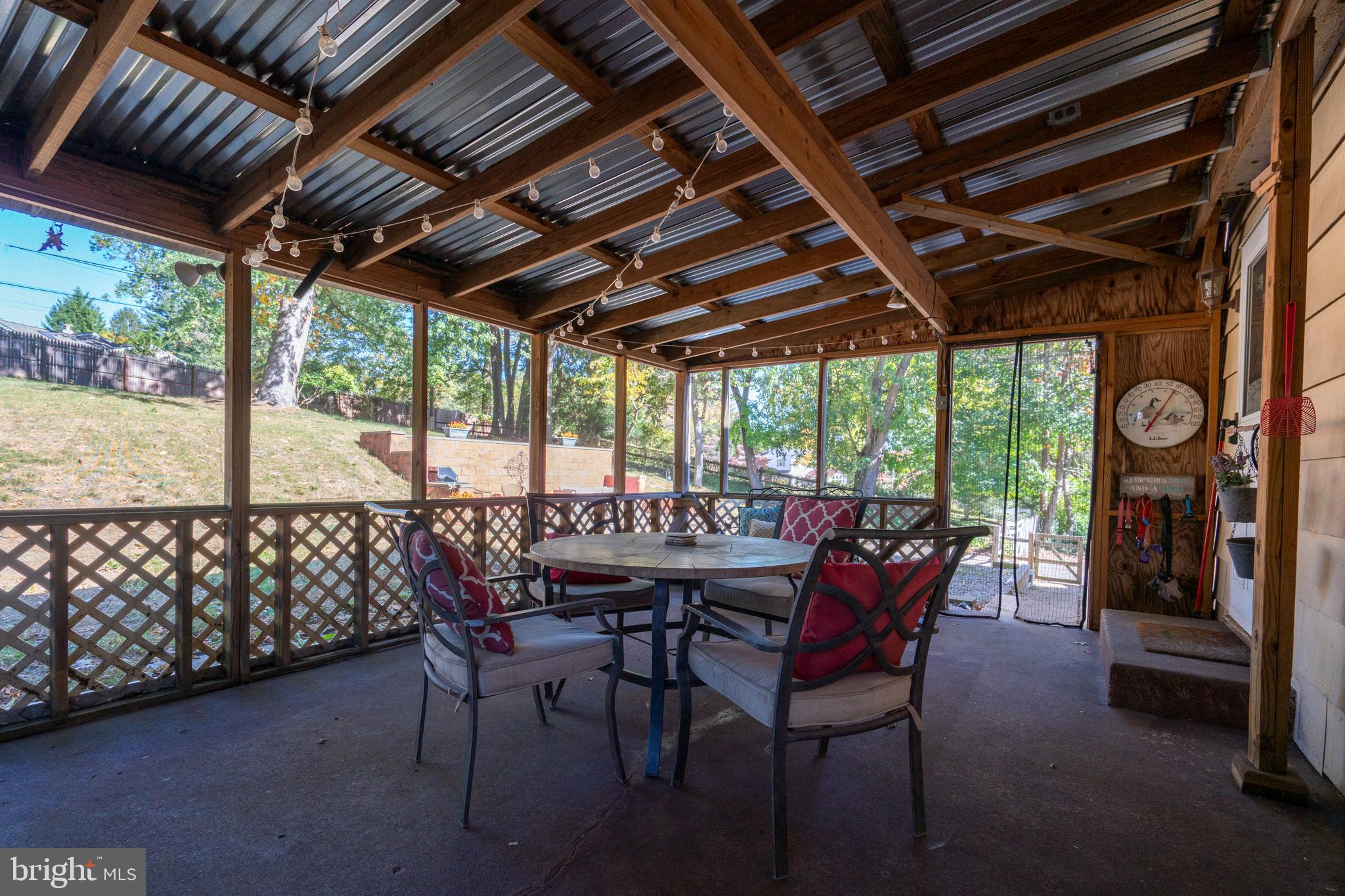 CHURCHVILLE MANOR - Residential