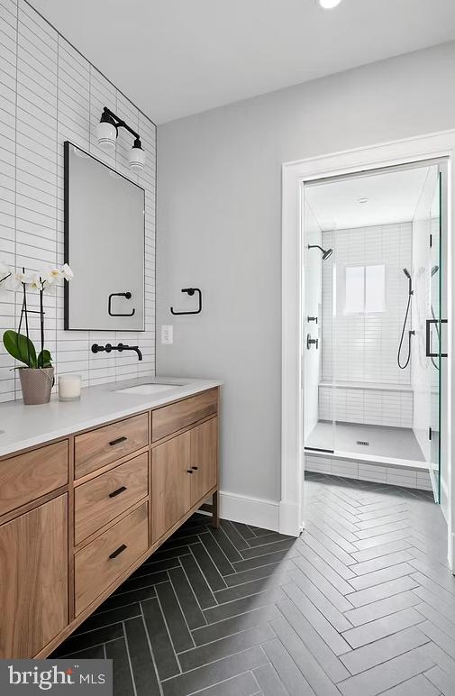 RAVENWOOD PARK - Residential