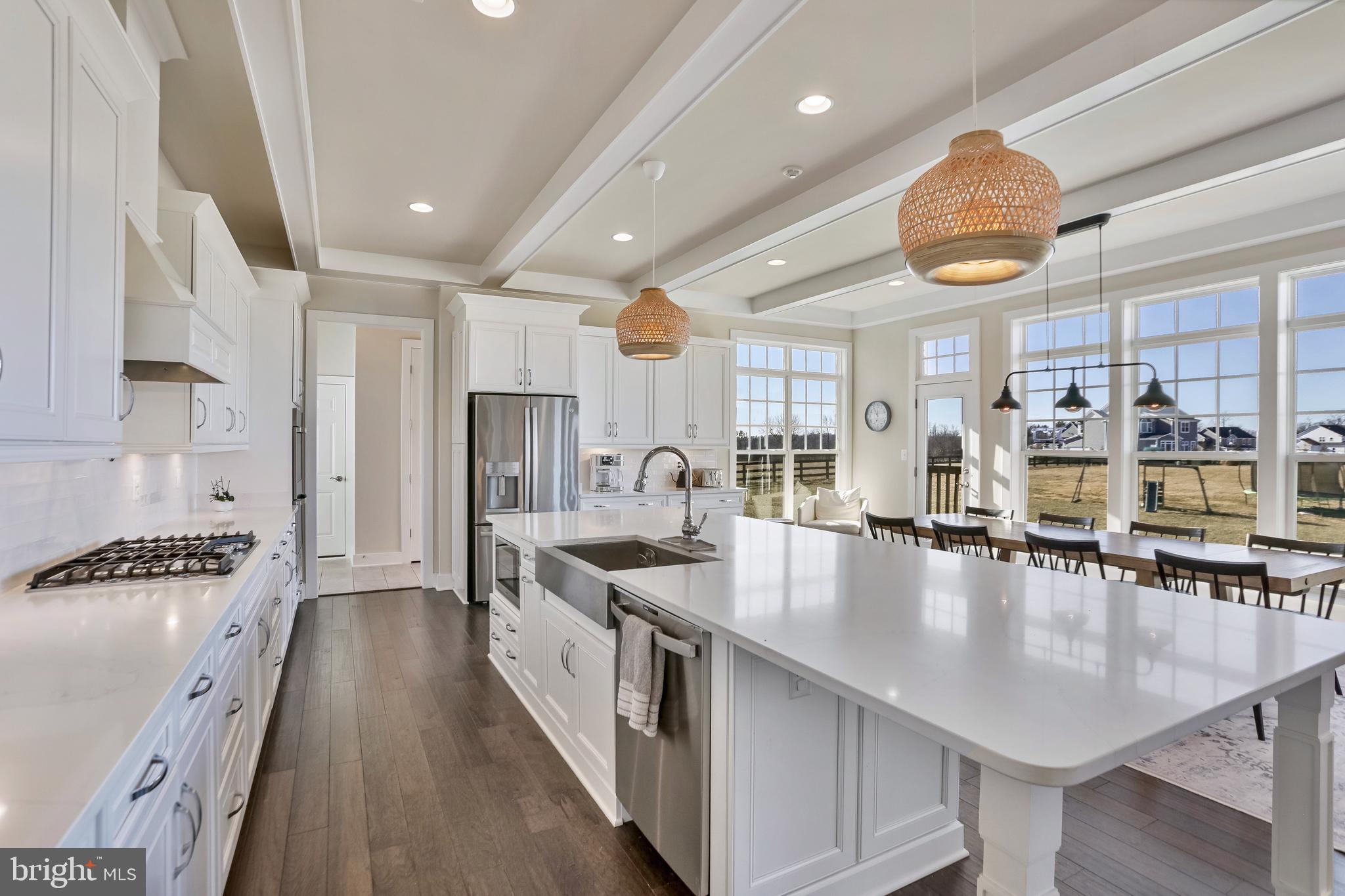 HUNT RIDGE PRESERVE - Residential