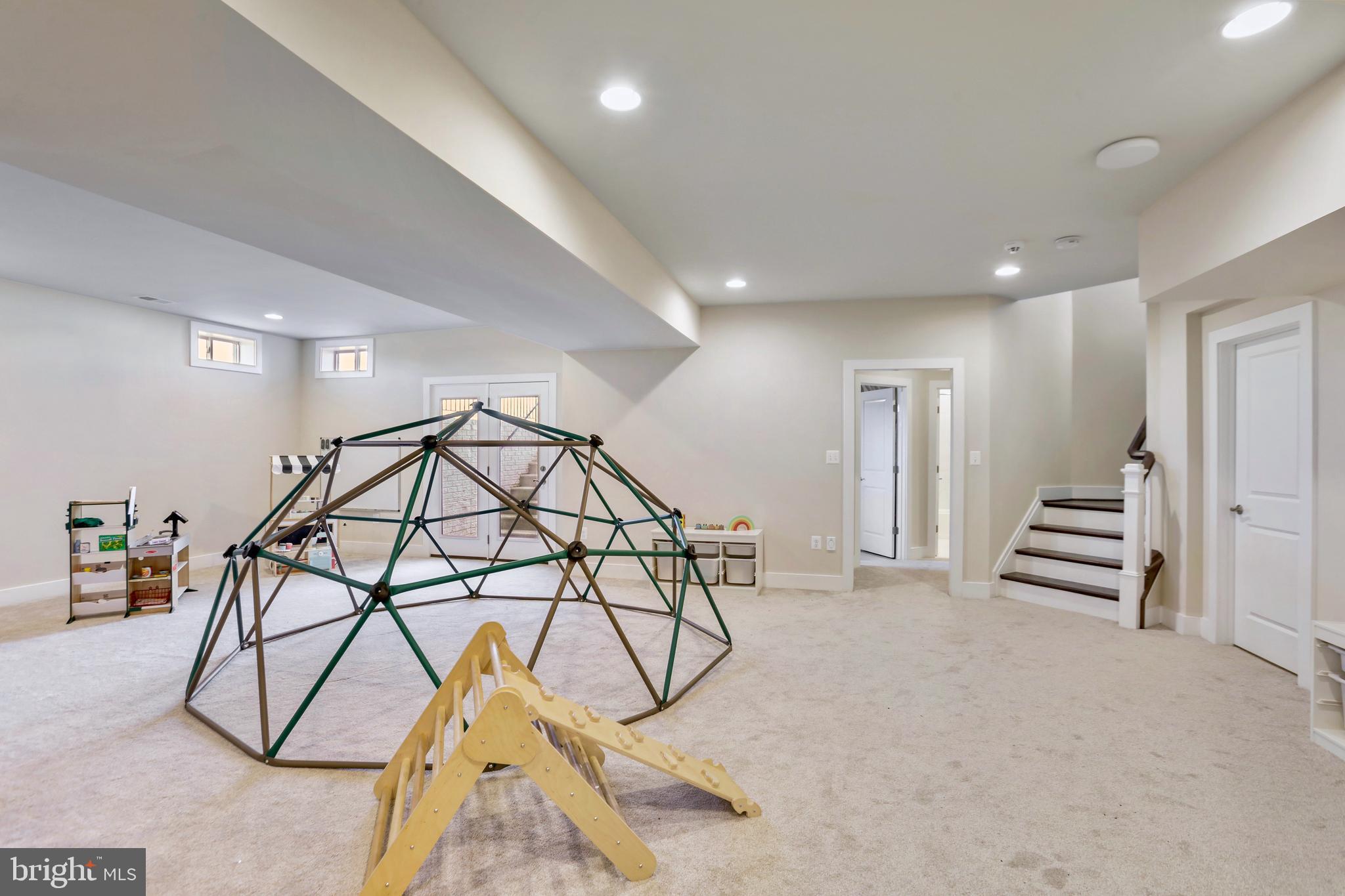 HUNT RIDGE PRESERVE - Residential