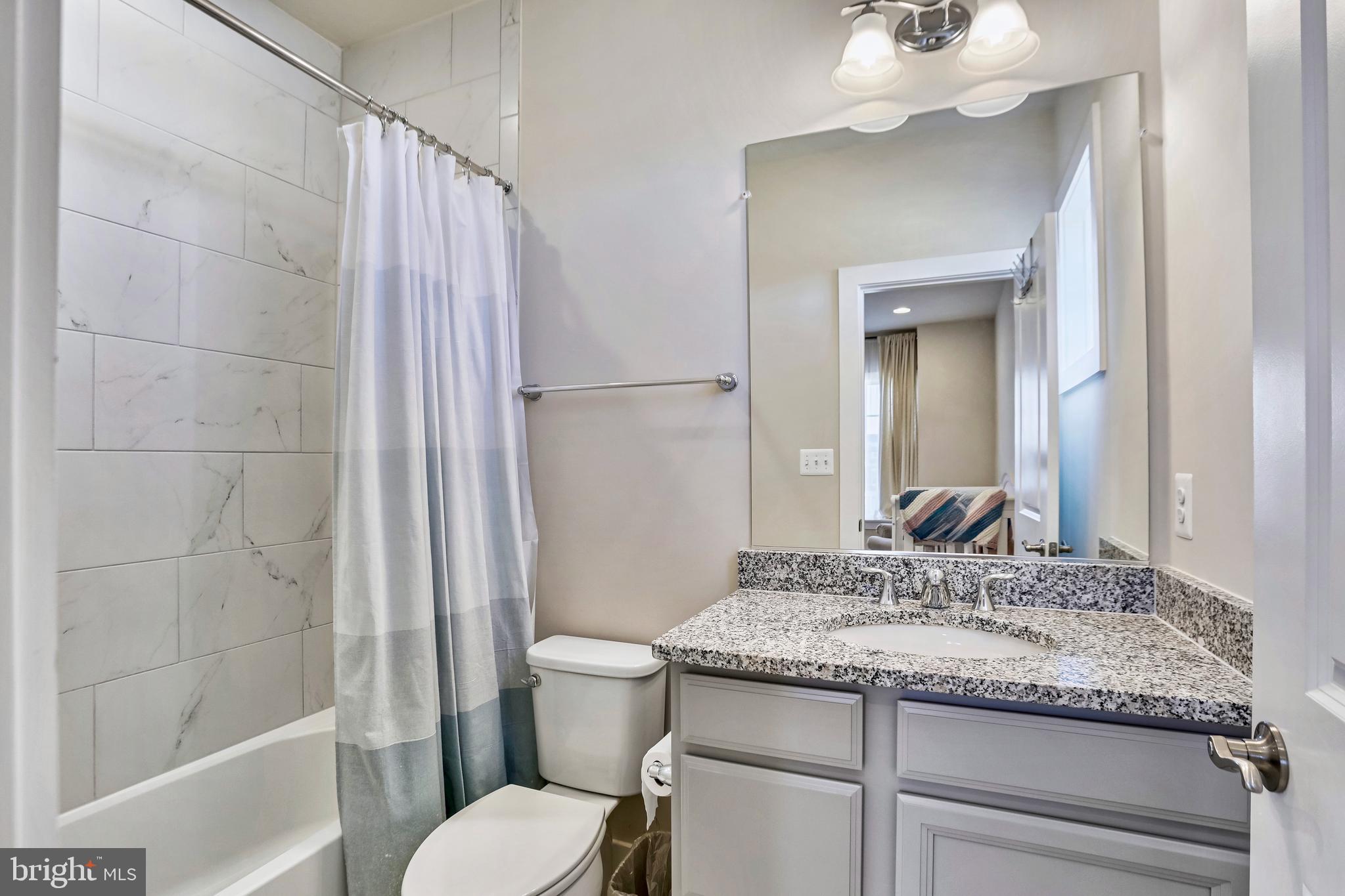 HUNT RIDGE PRESERVE - Residential