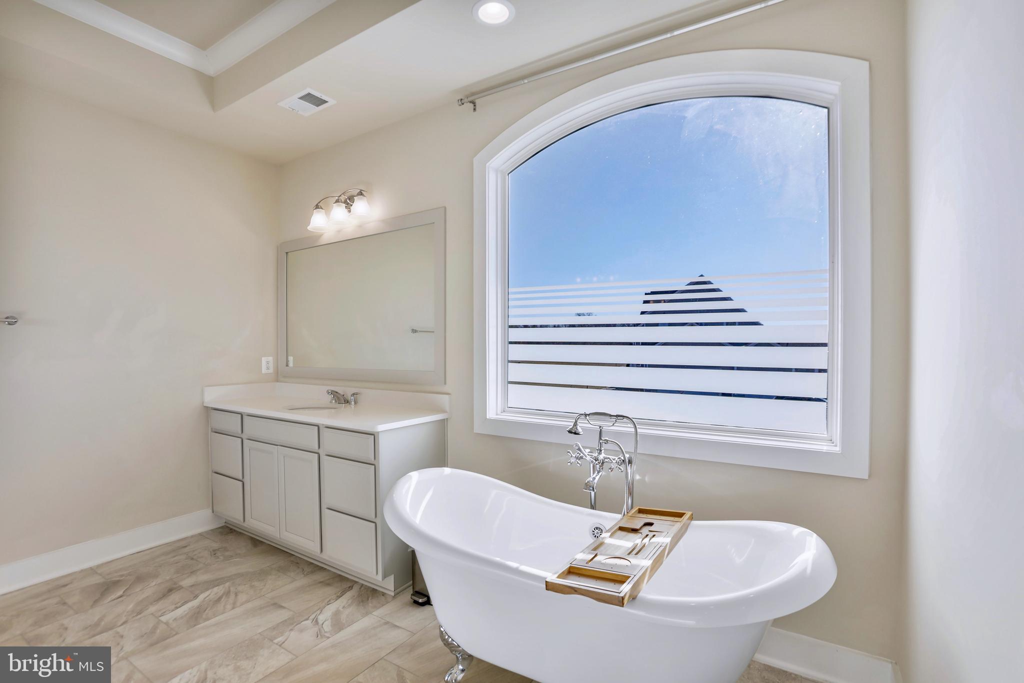 HUNT RIDGE PRESERVE - Residential