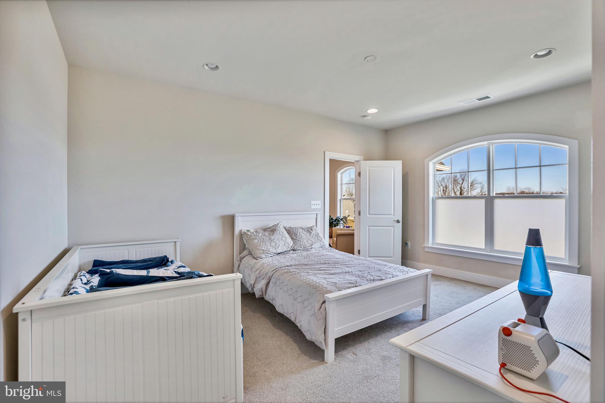 HUNT RIDGE PRESERVE - Residential