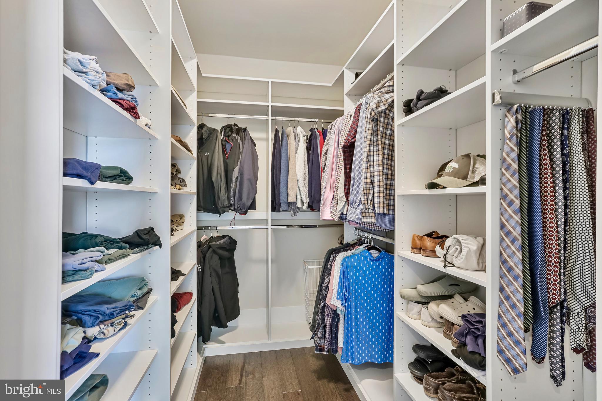 HUNT RIDGE PRESERVE - Residential