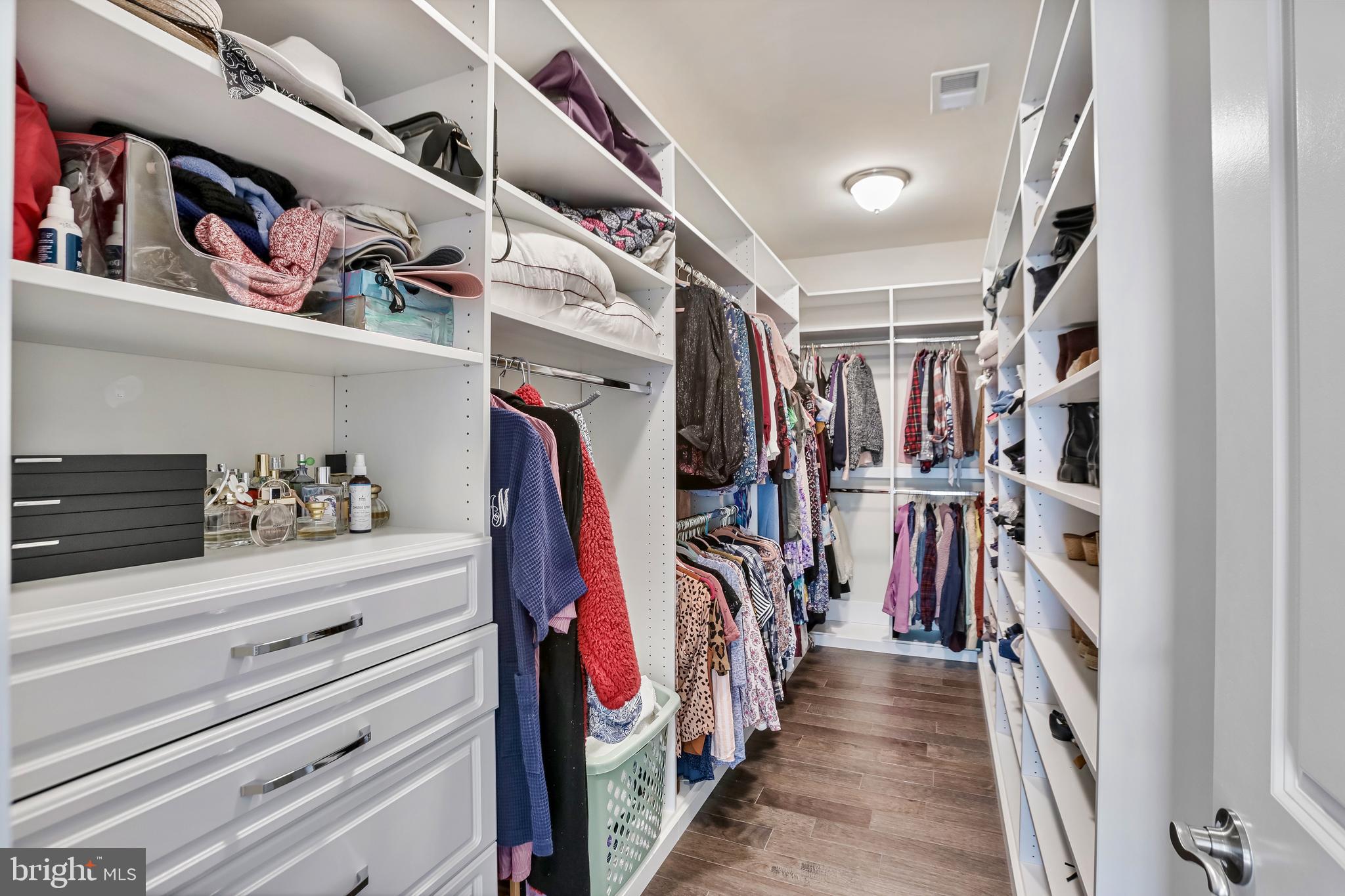 HUNT RIDGE PRESERVE - Residential