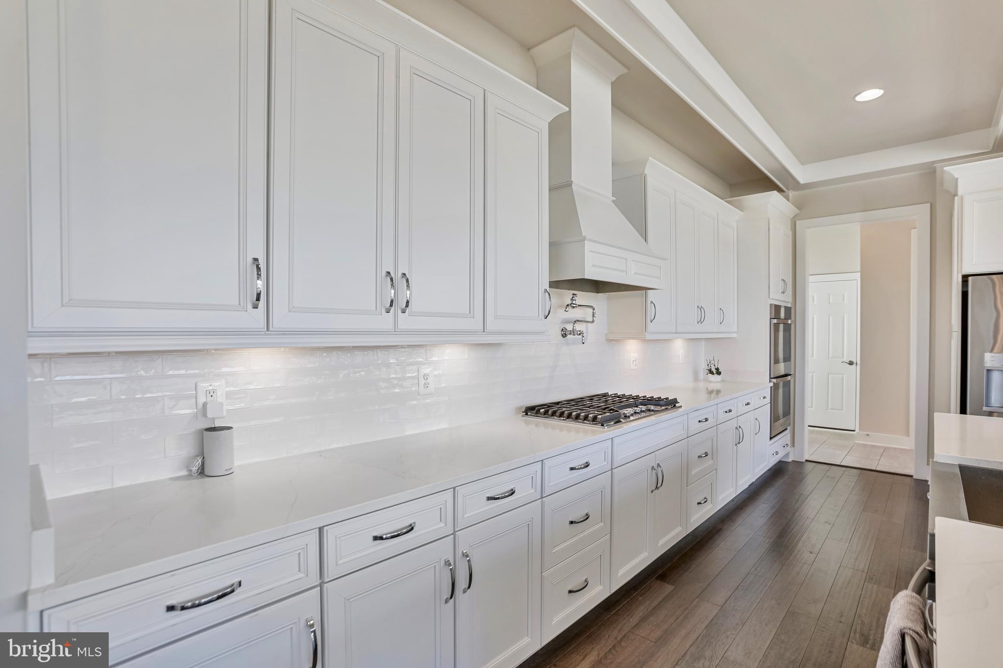 HUNT RIDGE PRESERVE - Residential