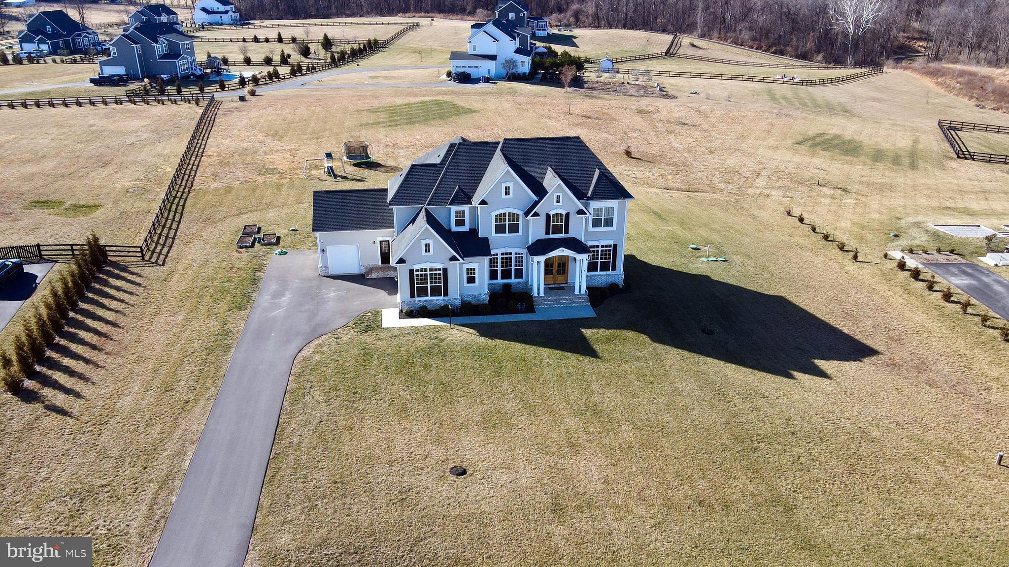 HUNT RIDGE PRESERVE - Residential