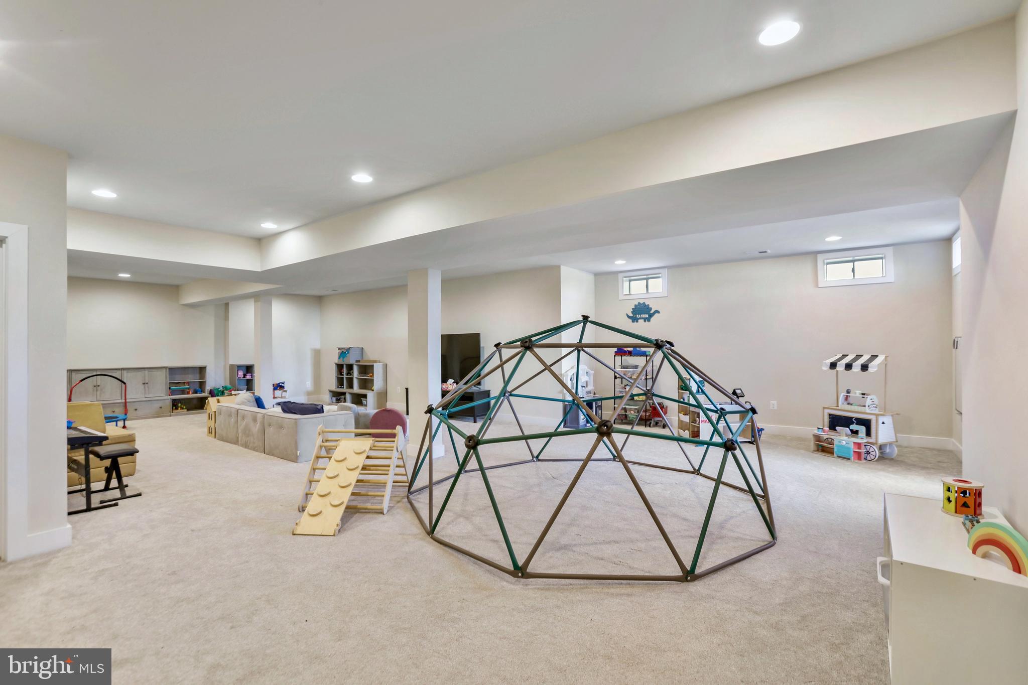 HUNT RIDGE PRESERVE - Residential