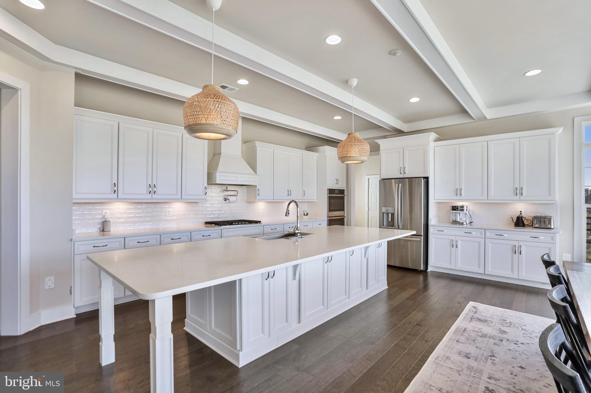 HUNT RIDGE PRESERVE - Residential