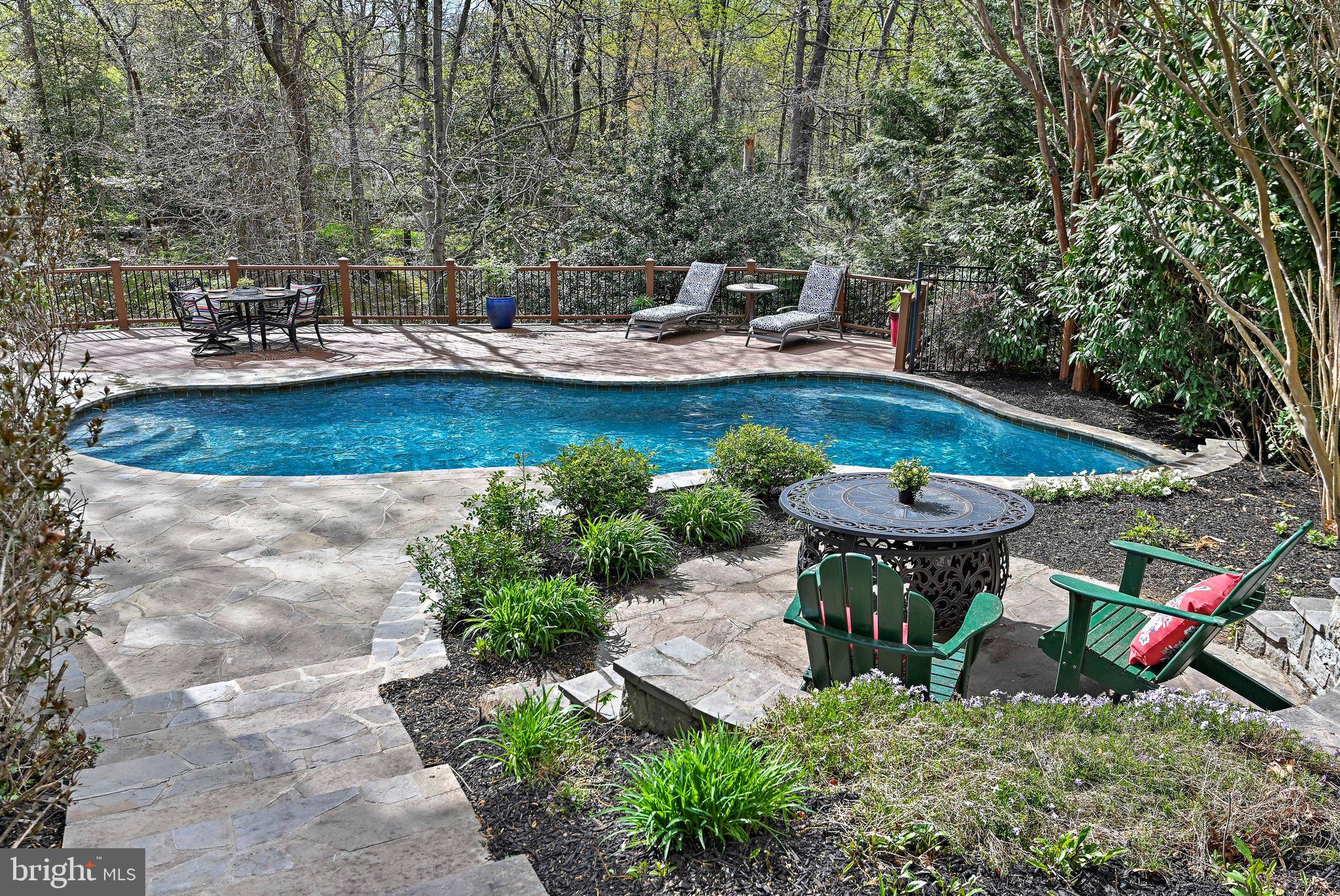 WAYSIDE - Residential