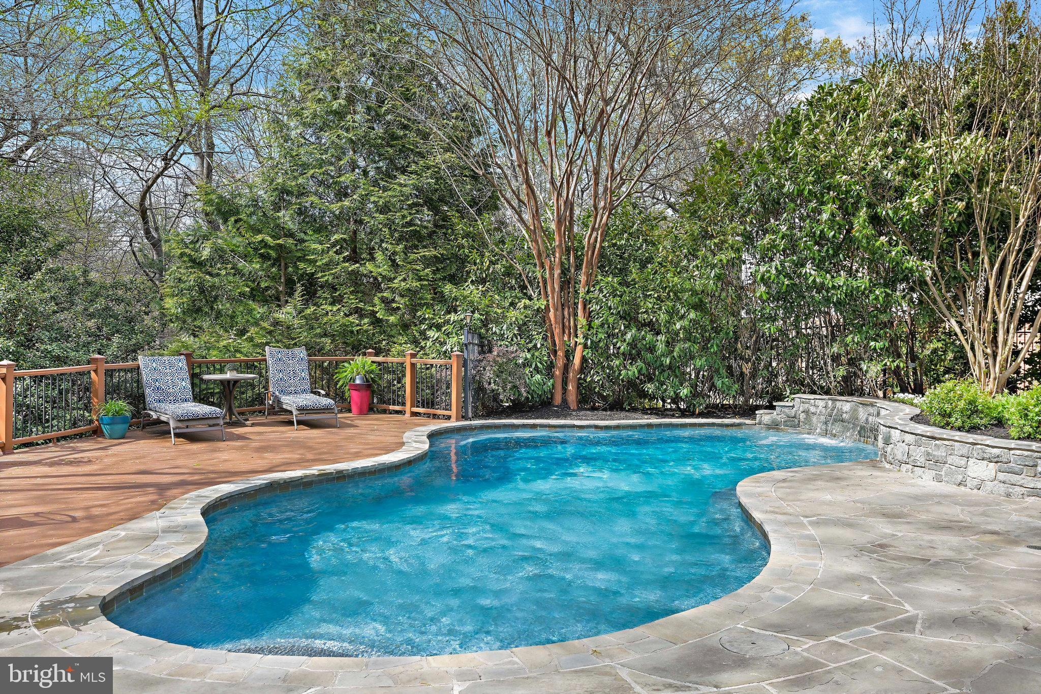 WAYSIDE - Residential