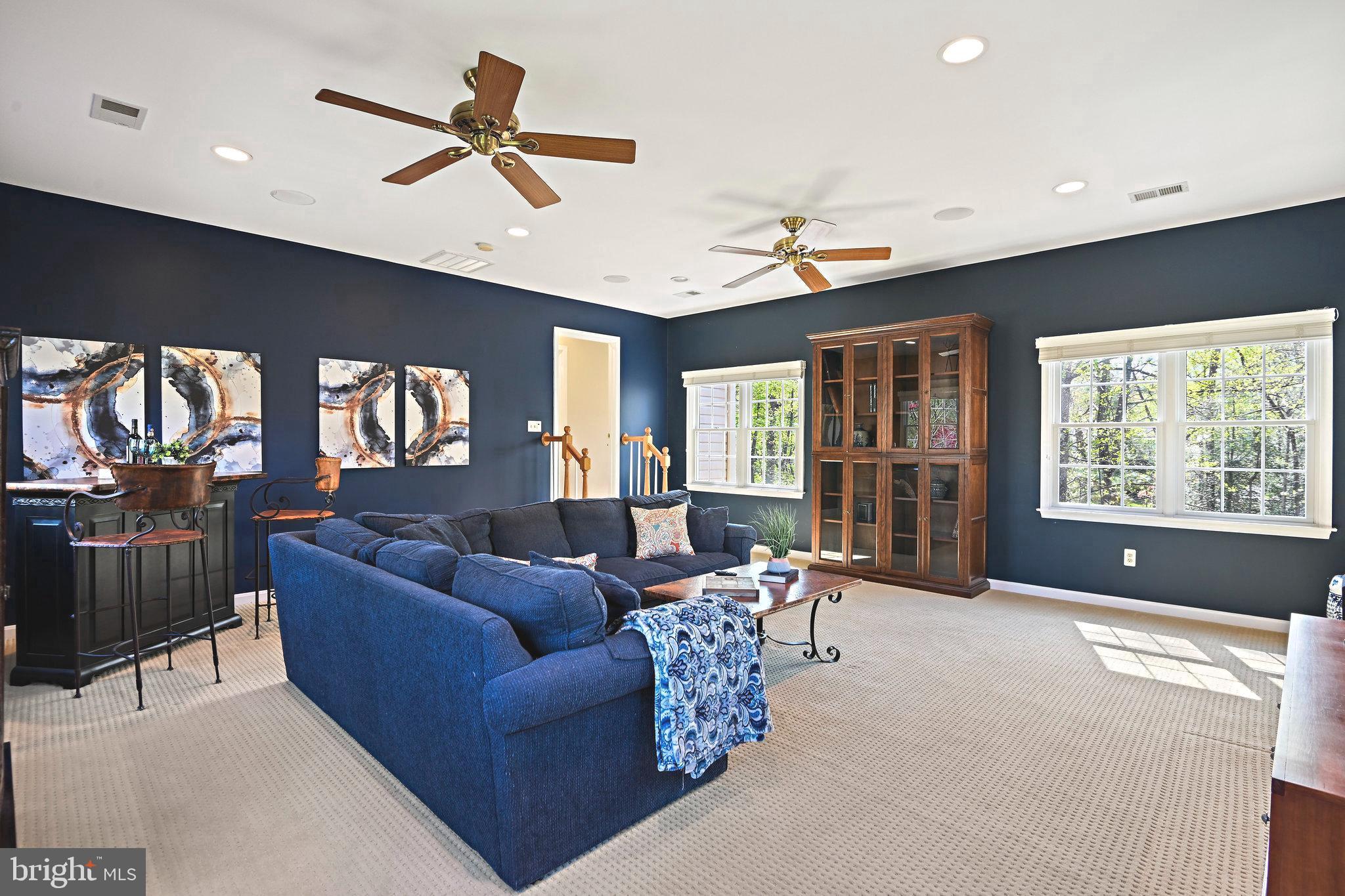 WAYSIDE - Residential