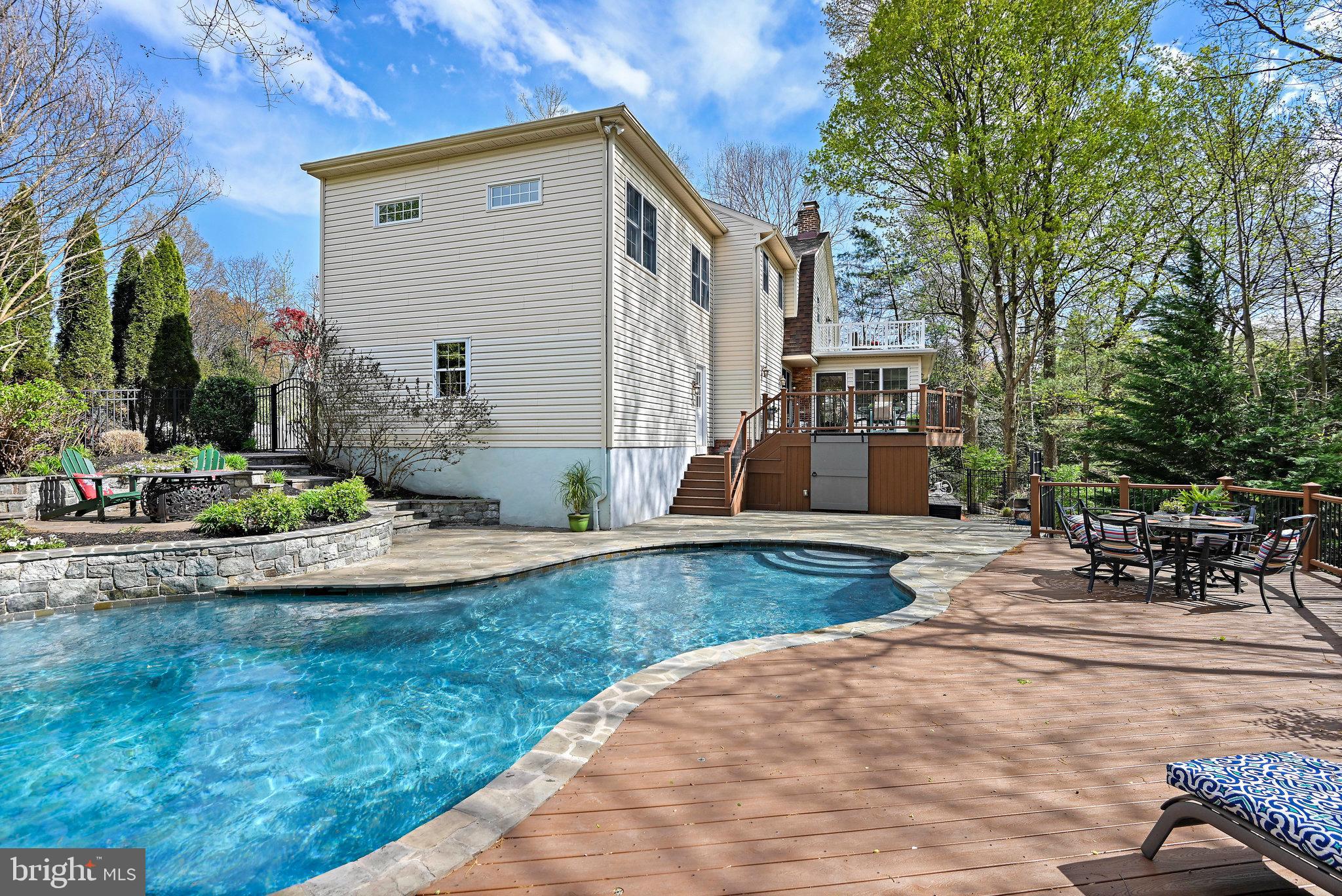 WAYSIDE - Residential