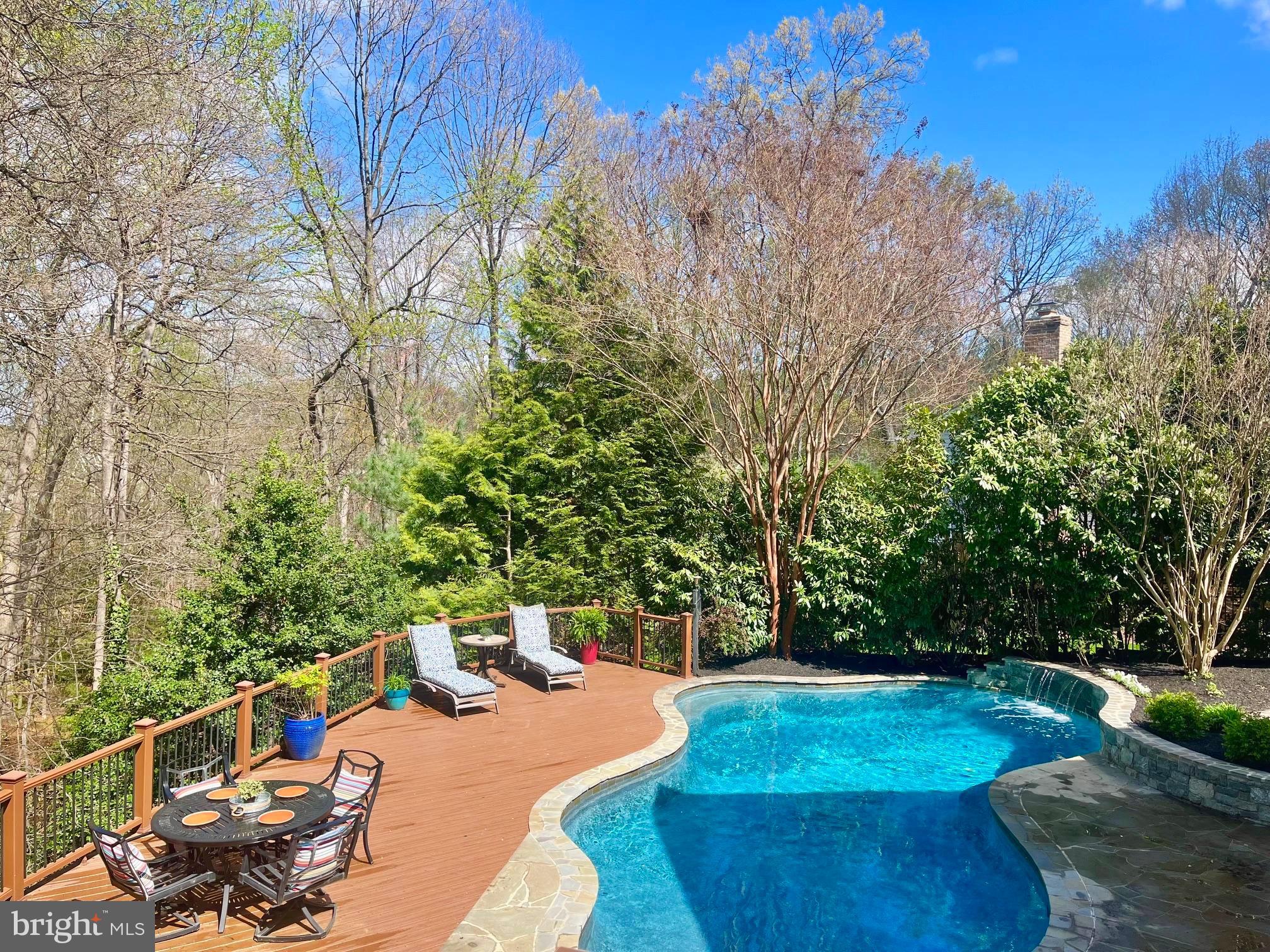 WAYSIDE - Residential