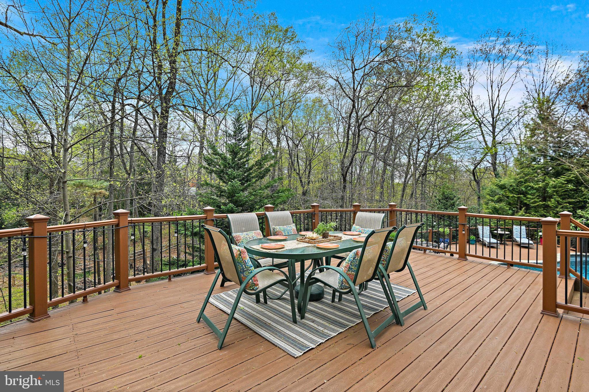 WAYSIDE - Residential