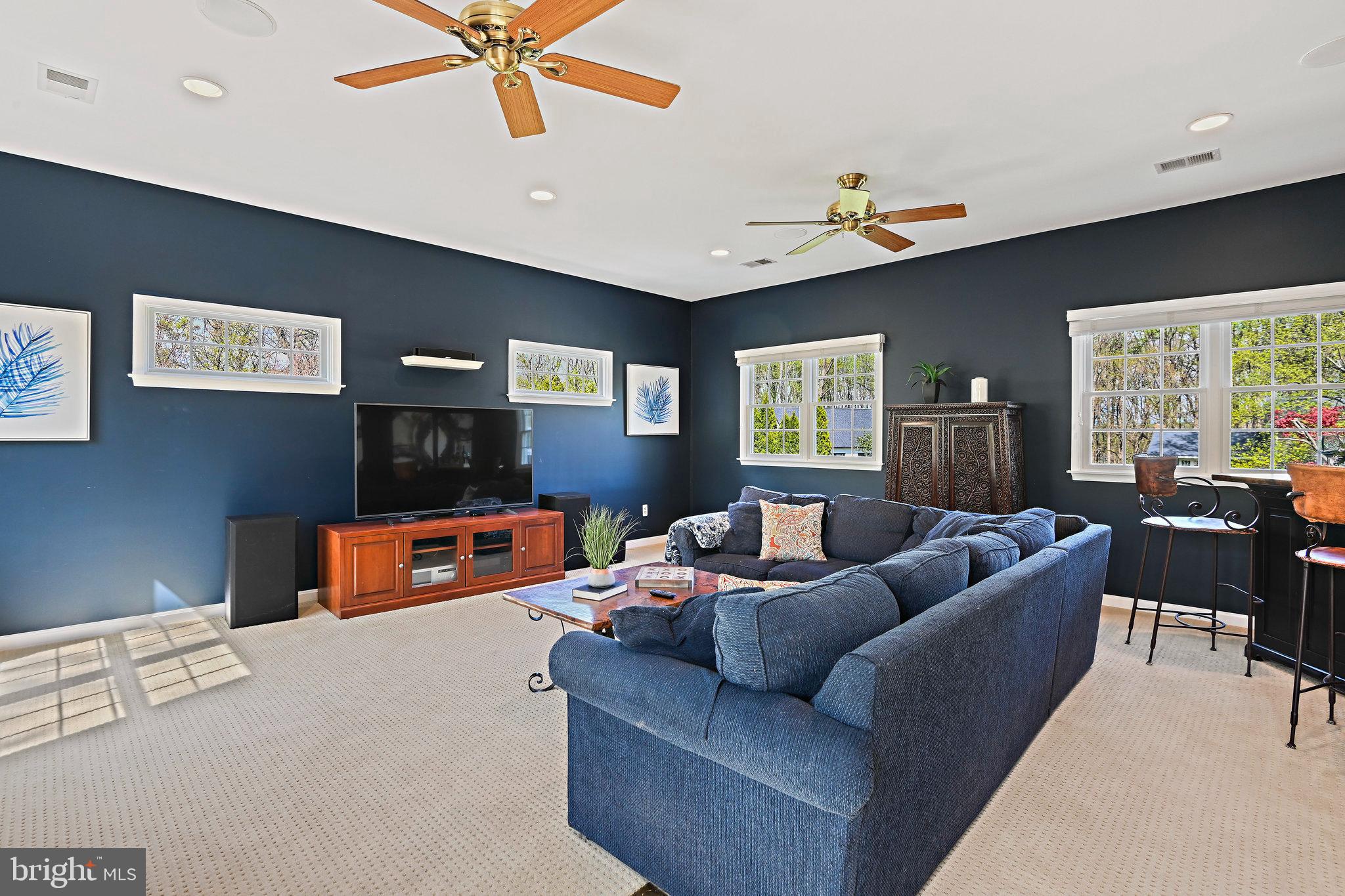 WAYSIDE - Residential